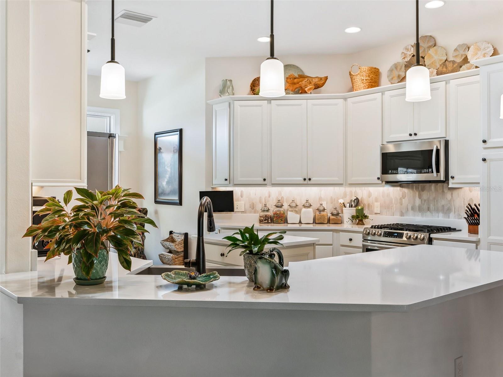 Image 18 of 95 For 1579 Mceldowney Place