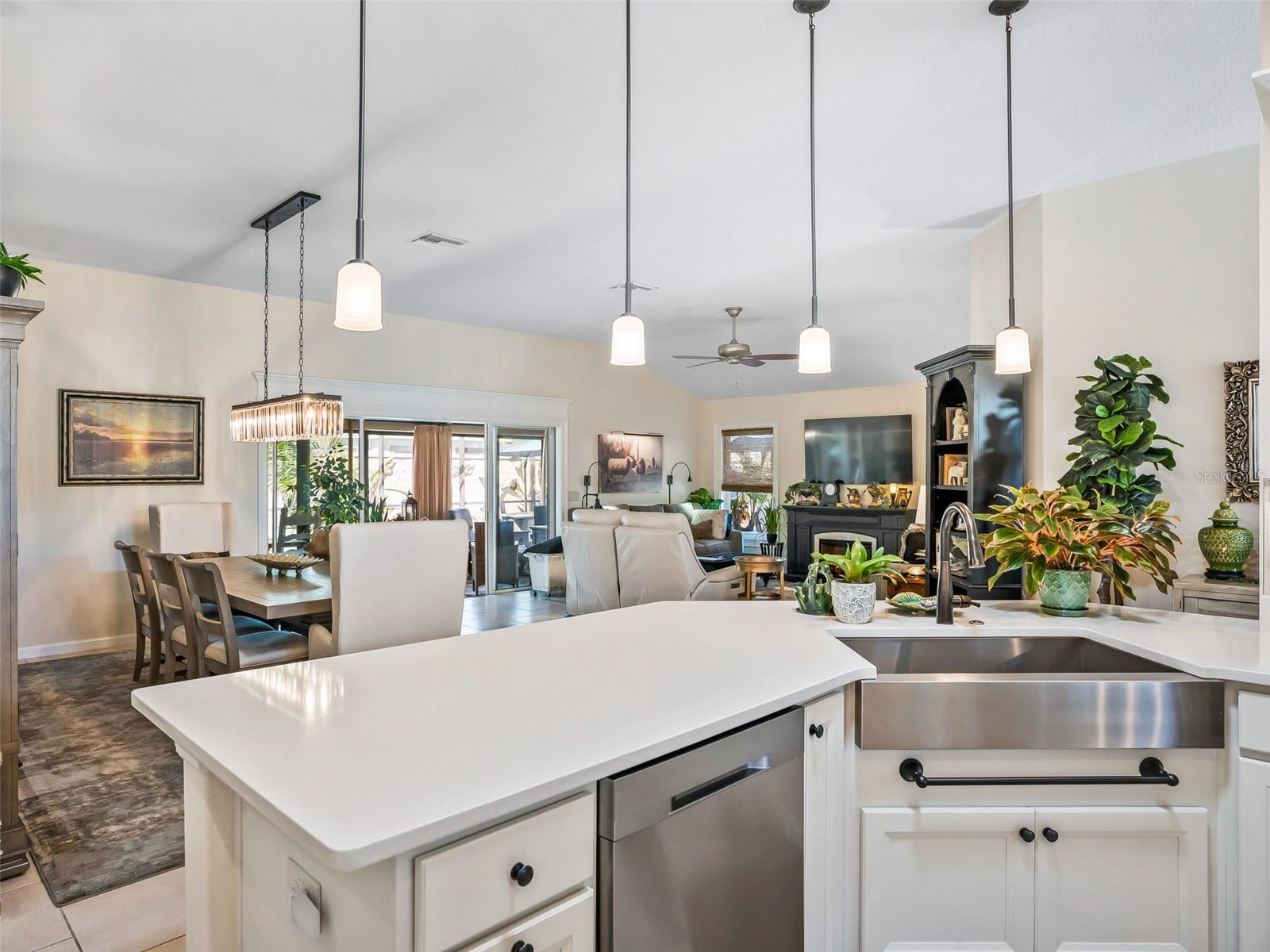 Image 23 of 95 For 1579 Mceldowney Place