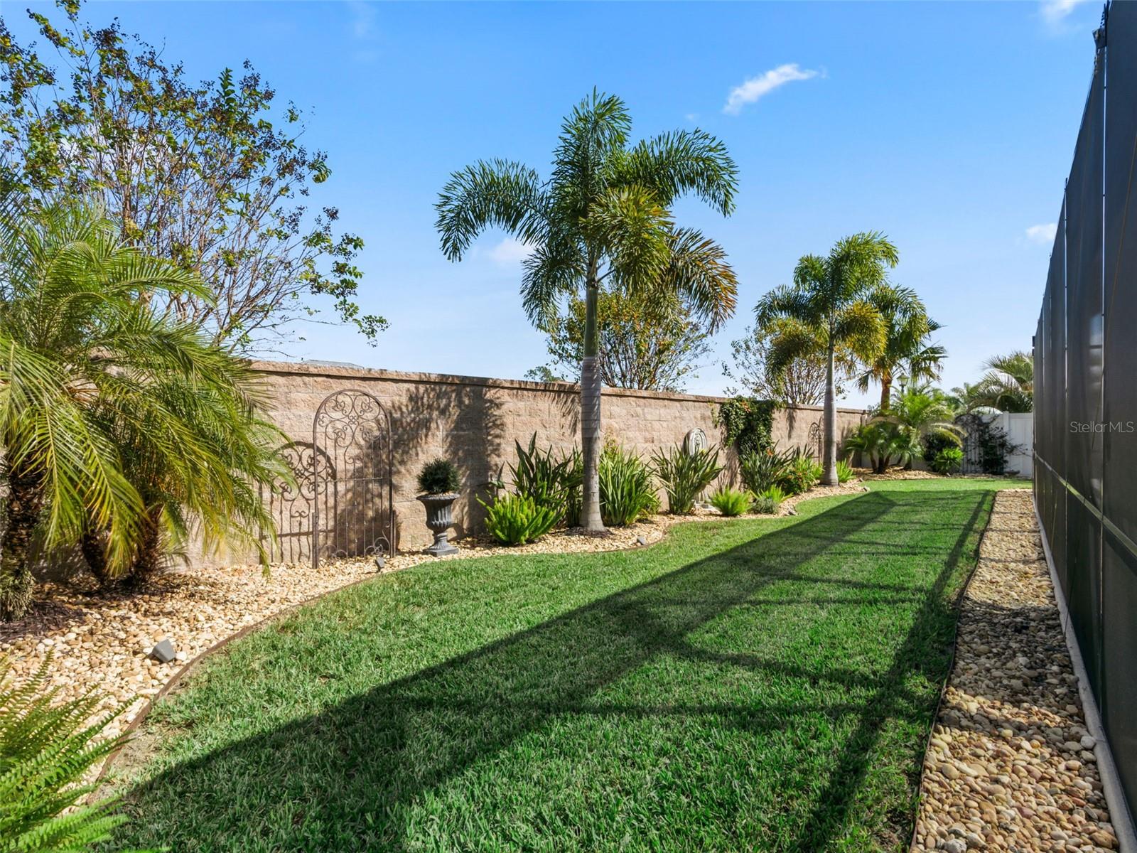 Image 61 of 95 For 1579 Mceldowney Place