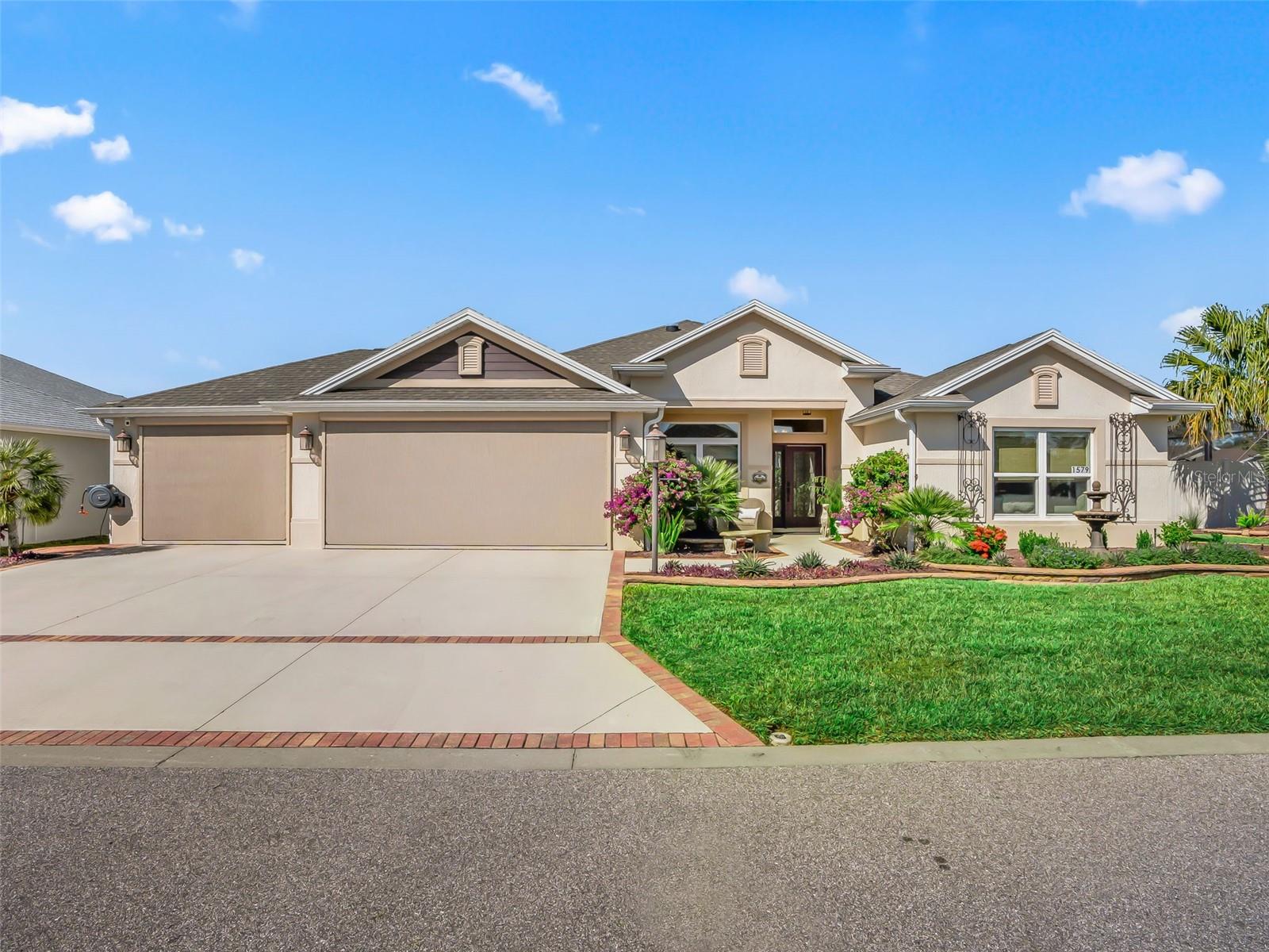 Image 9 of 95 For 1579 Mceldowney Place