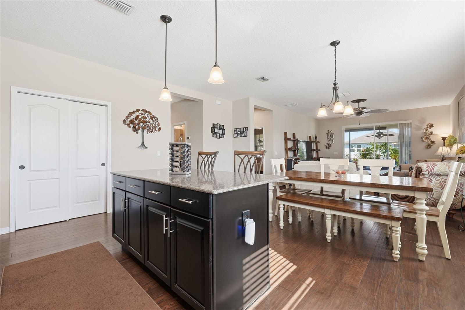 Image 14 of 52 For 2605 Limerick Circle