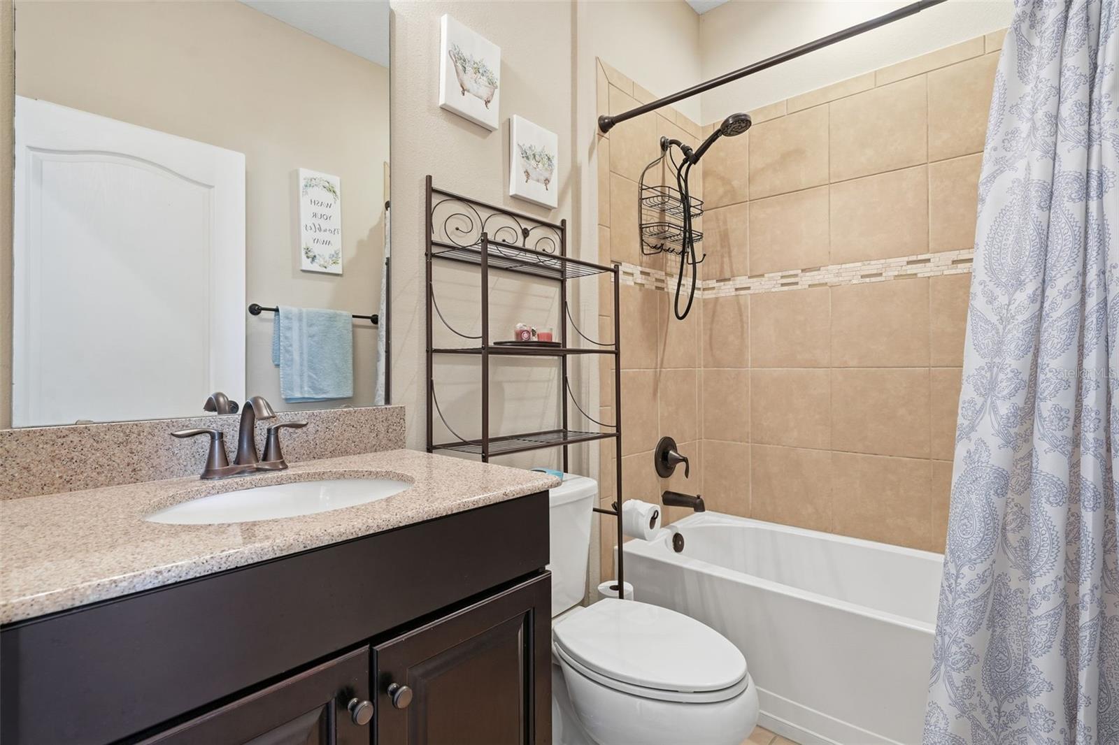 Image 27 of 52 For 2605 Limerick Circle