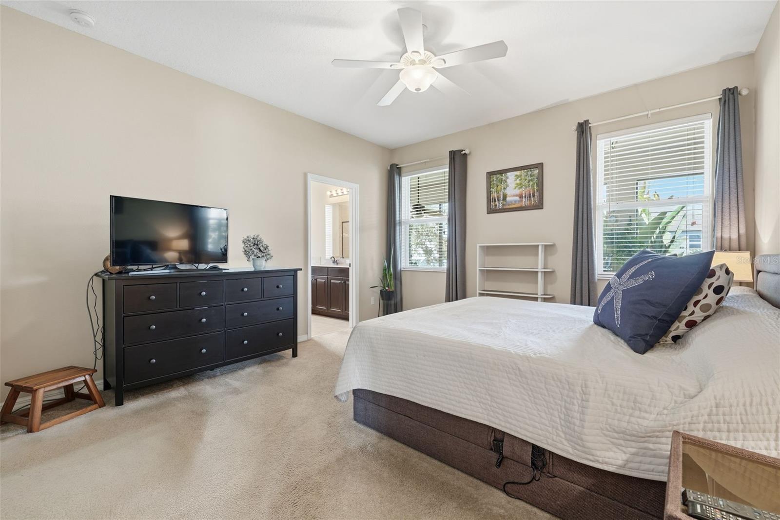 Image 32 of 52 For 2605 Limerick Circle