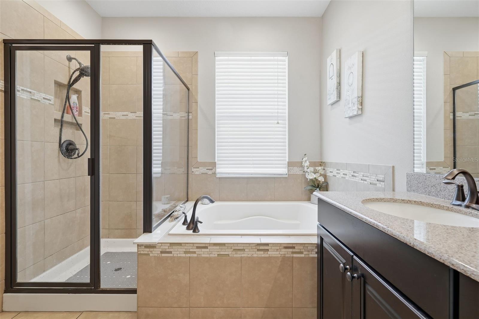 Image 34 of 52 For 2605 Limerick Circle