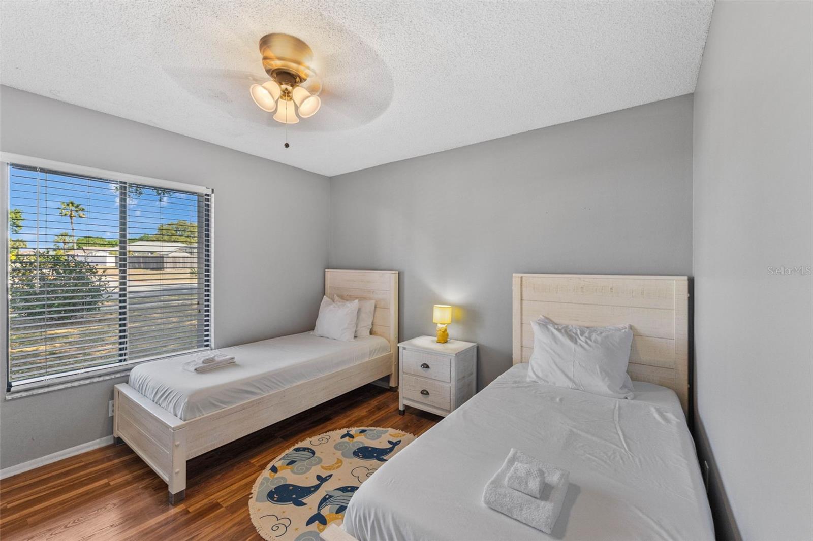 Image 11 of 20 For 7694 Indian Ridge Trail S