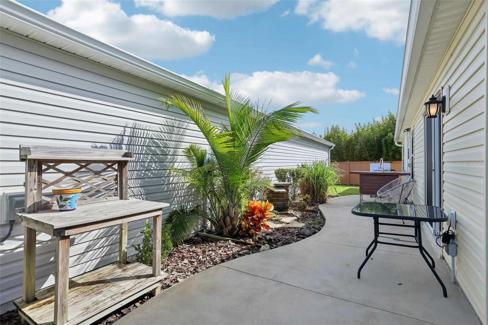 Image 32 of 39 For 2282 Sheehan Street