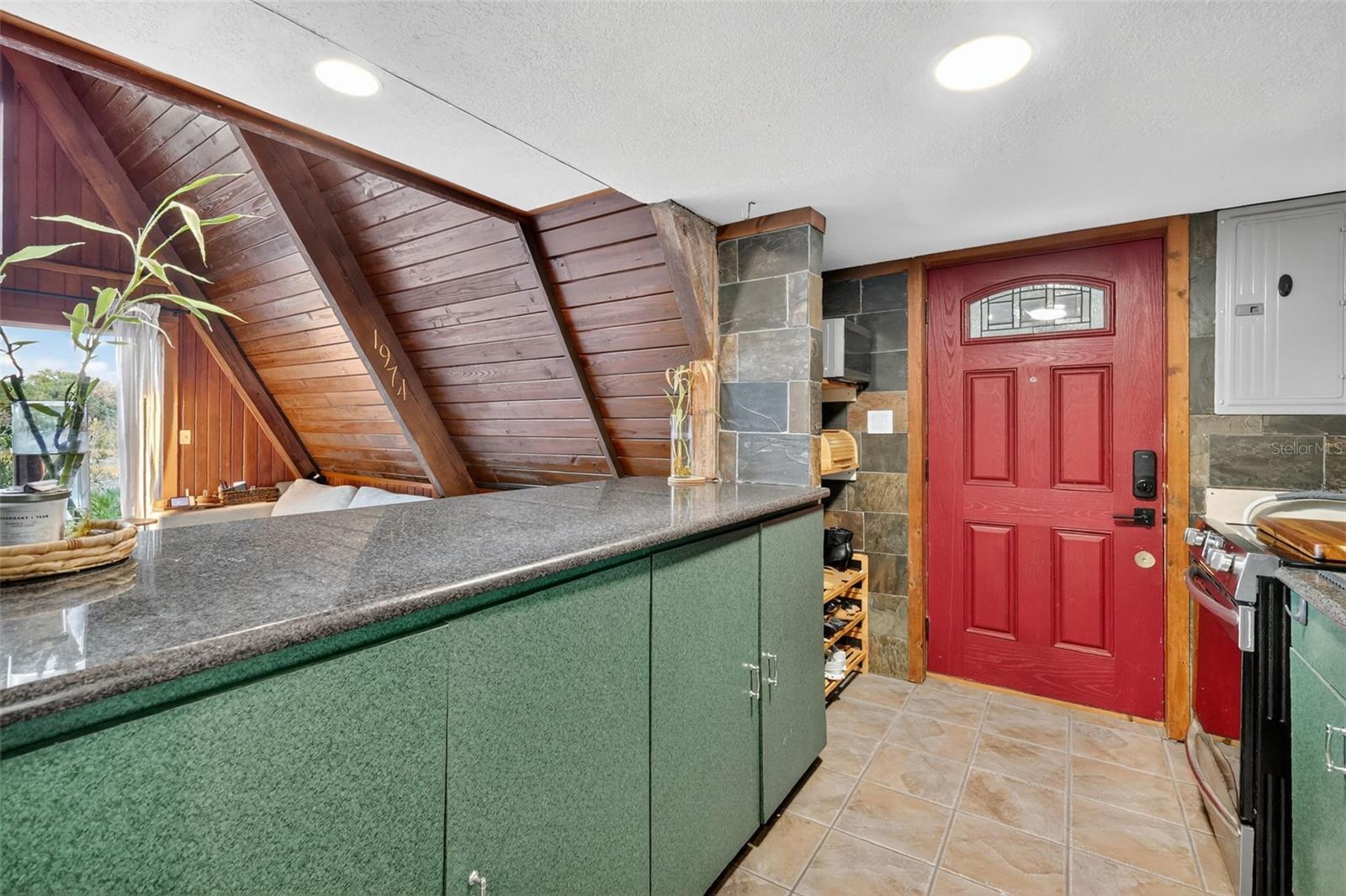 Image 12 of 57 For 11400 185th Terrace