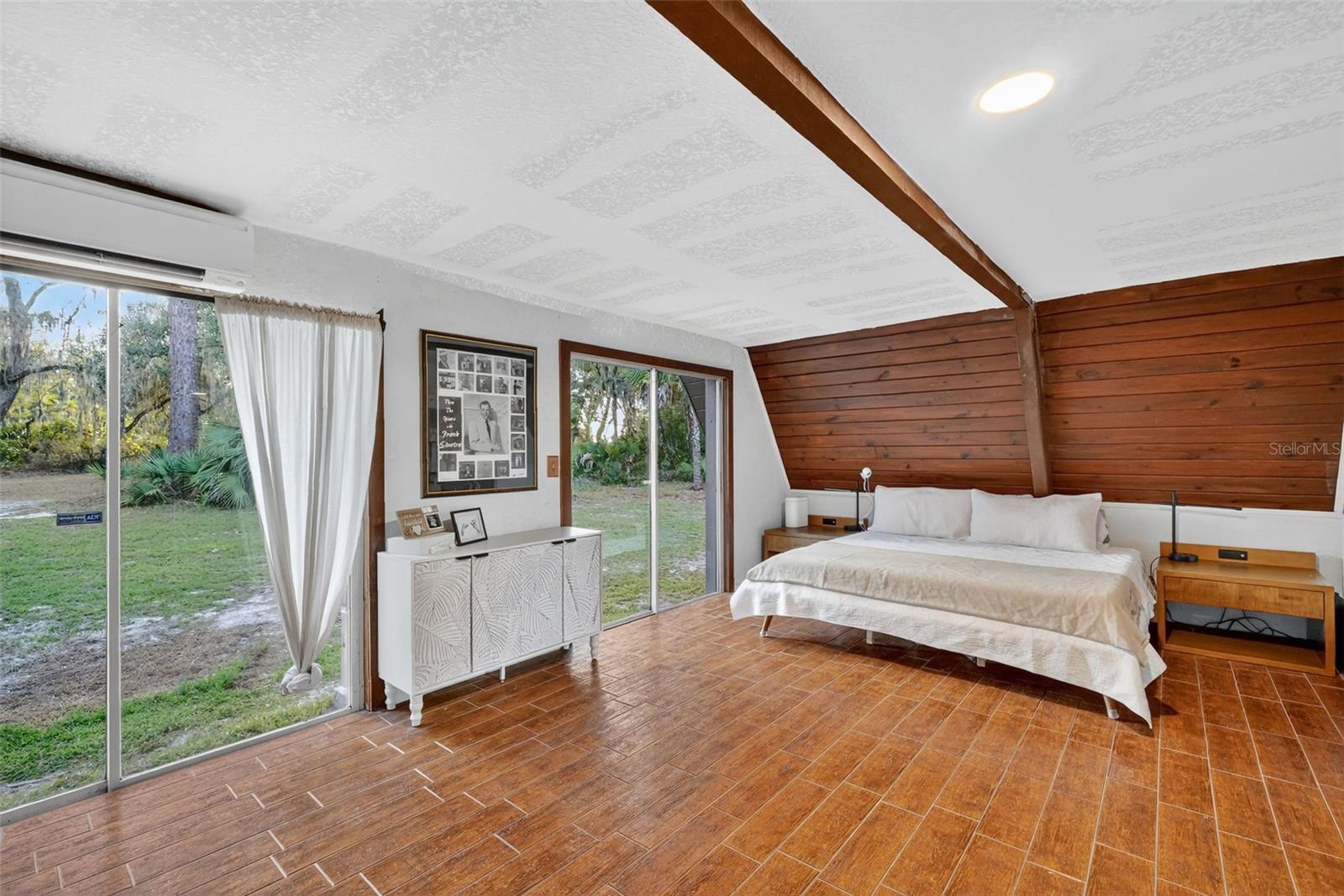 Image 19 of 57 For 11400 185th Terrace