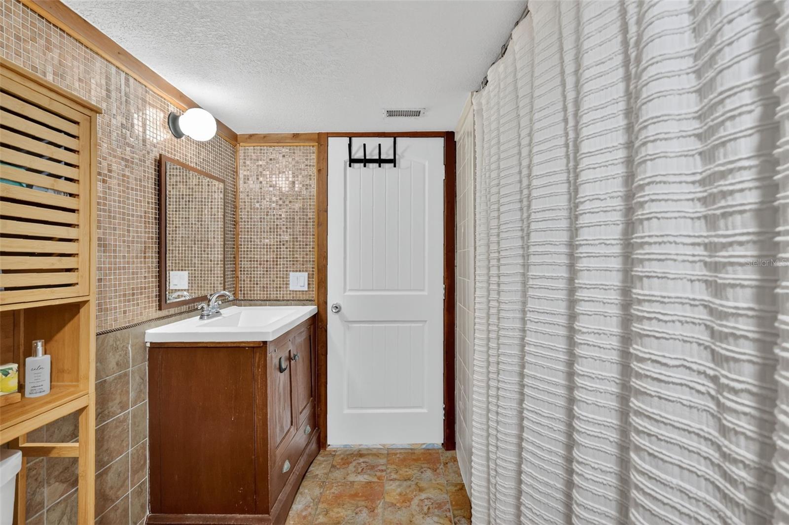 Image 22 of 57 For 11400 185th Terrace