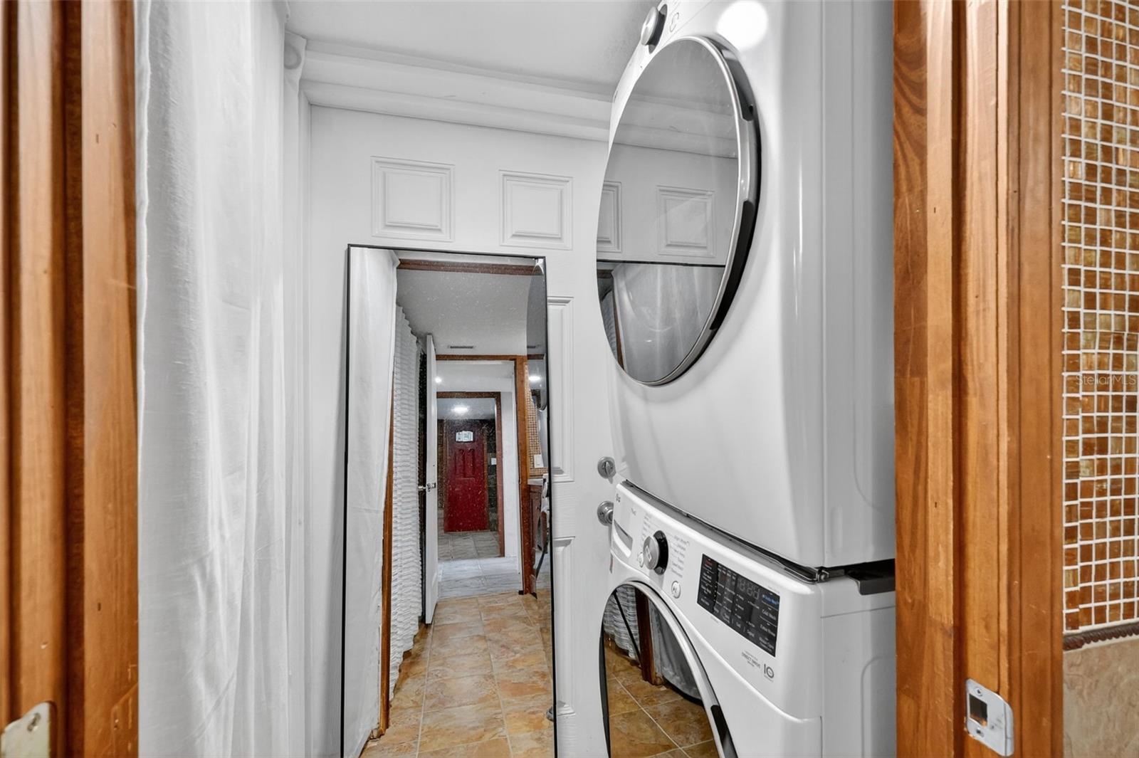 Image 23 of 57 For 11400 185th Terrace