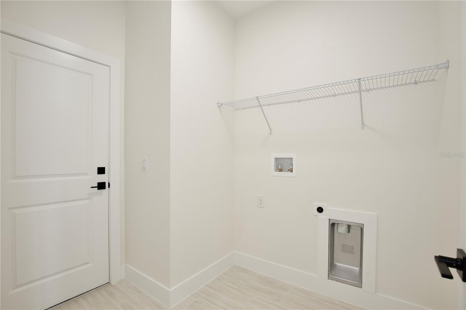 Image 21 of 33 For 3065 Sunscape Terrace