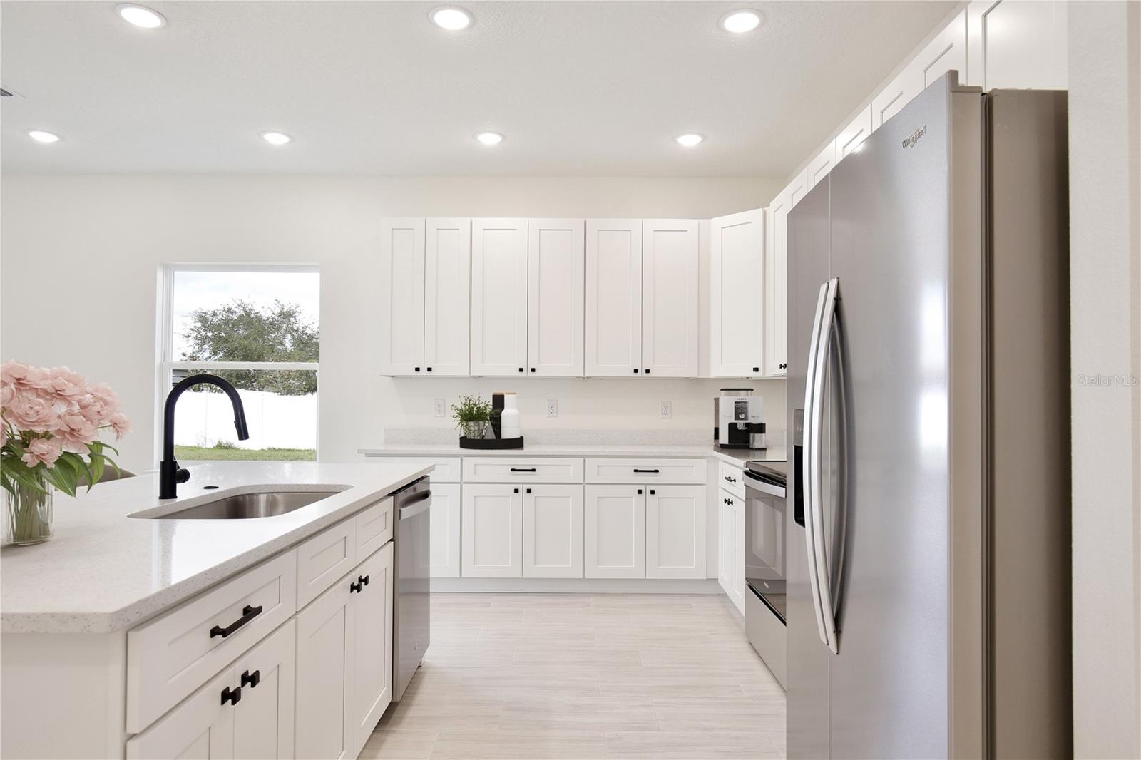 Image 4 of 33 For 3065 Sunscape Terrace