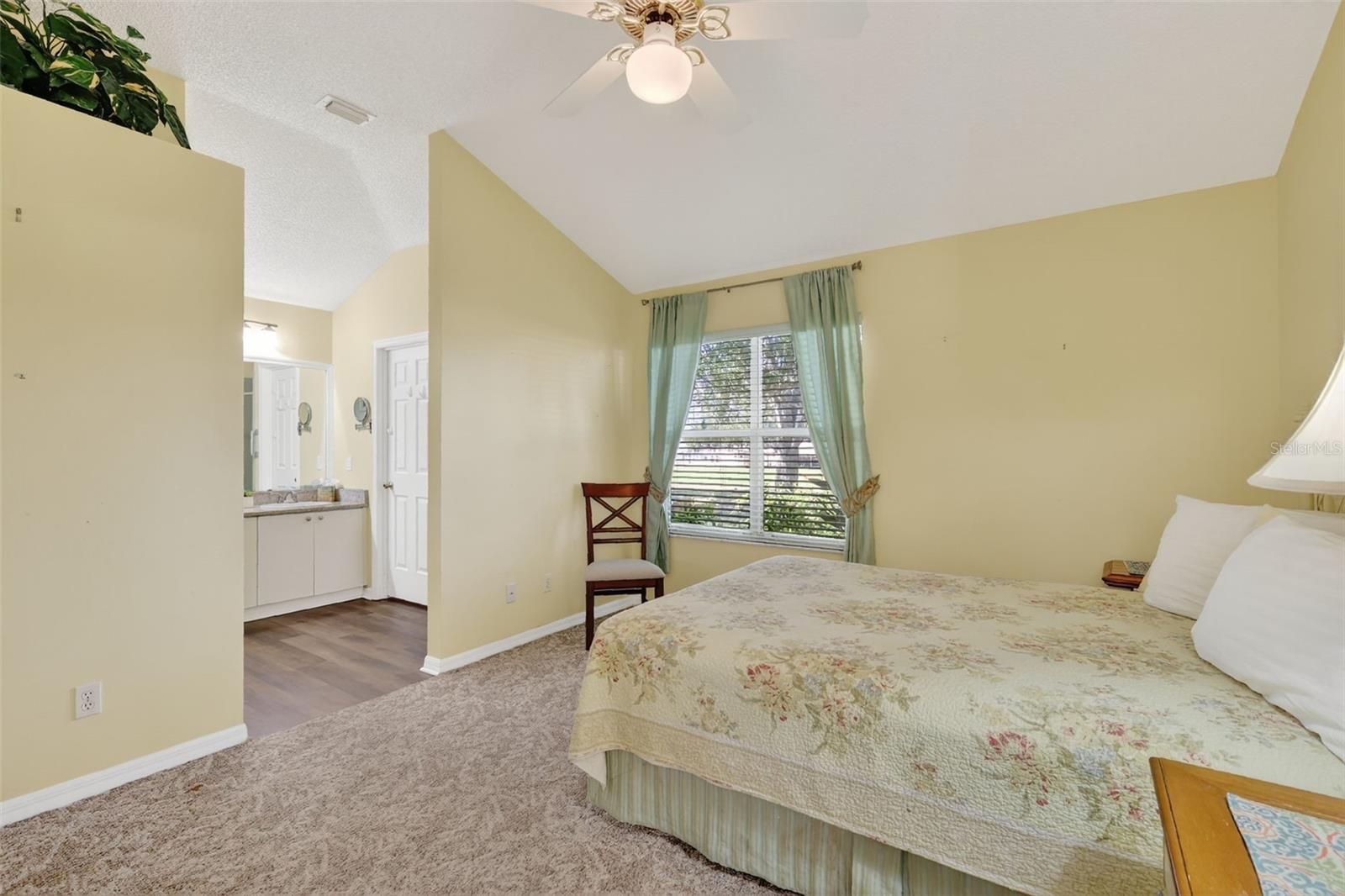 Image 13 of 25 For 931 Oleander Street