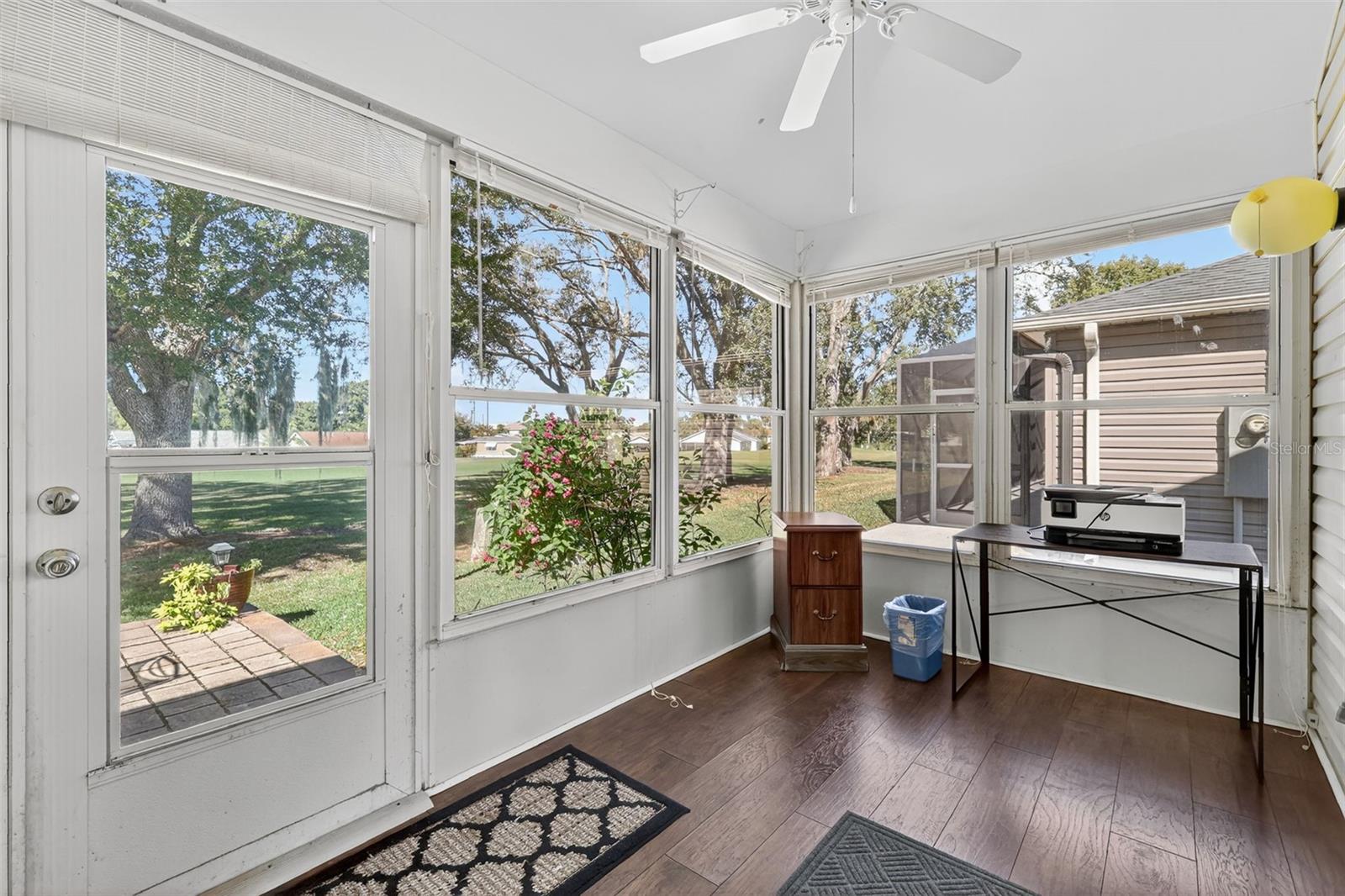 Image 19 of 25 For 931 Oleander Street