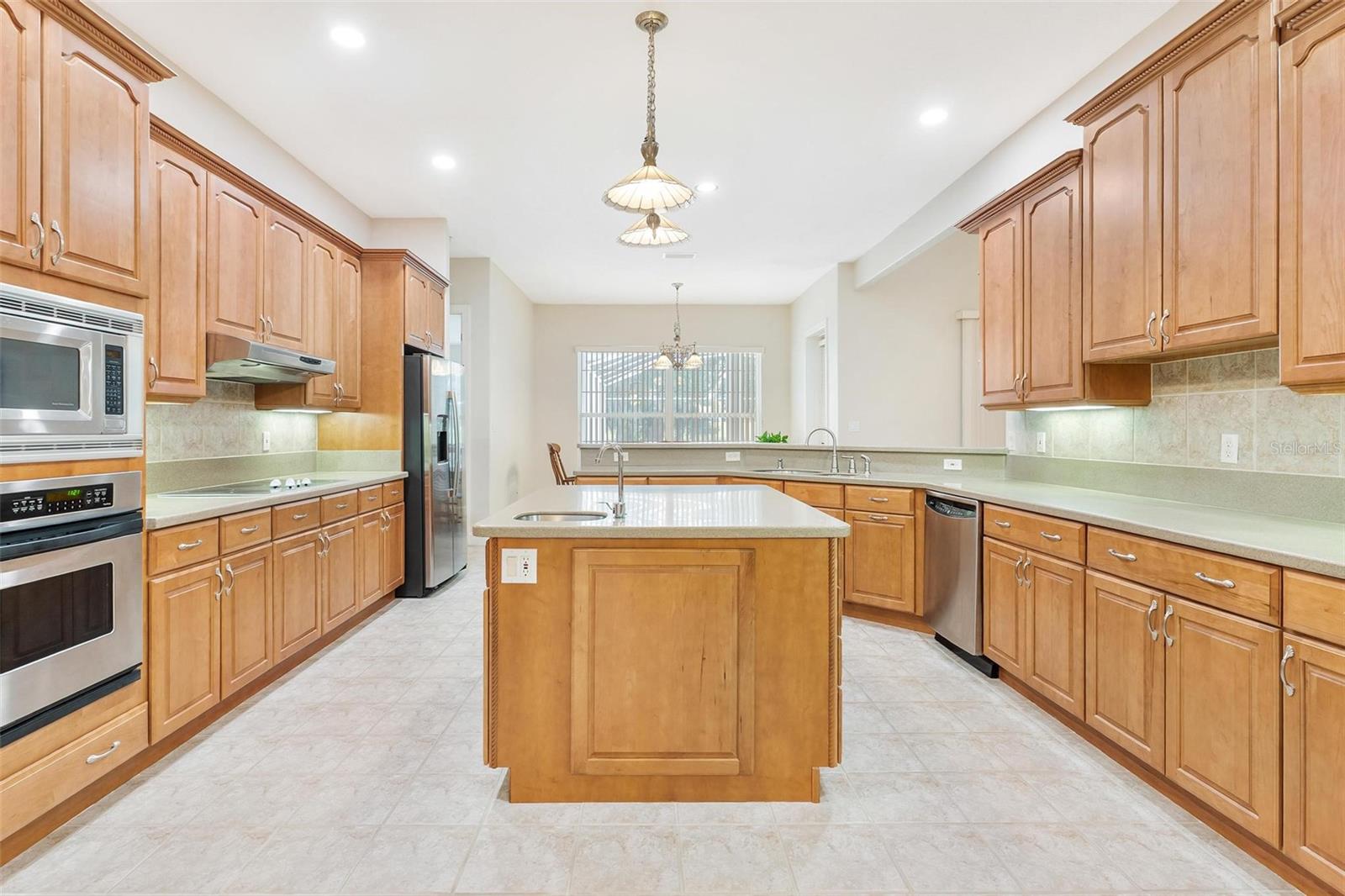 Image 14 of 57 For 38218 Sabal Way