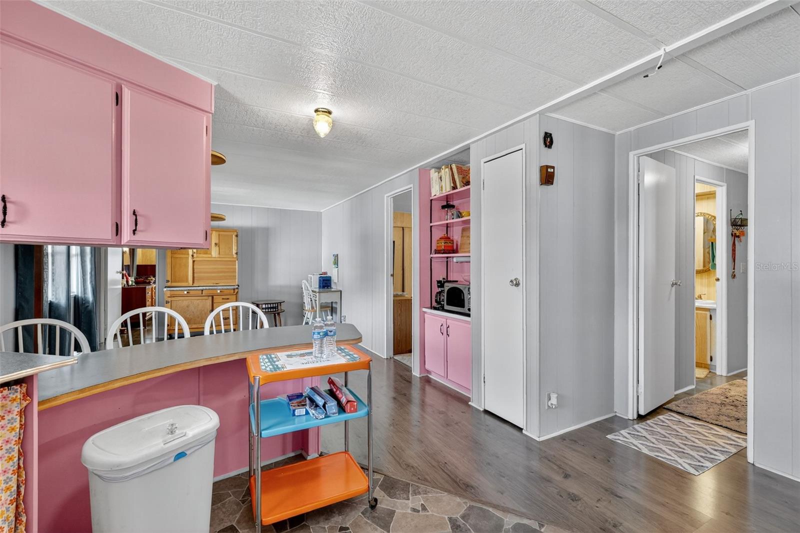 Image 10 of 29 For 11600 Magnolia Avenue