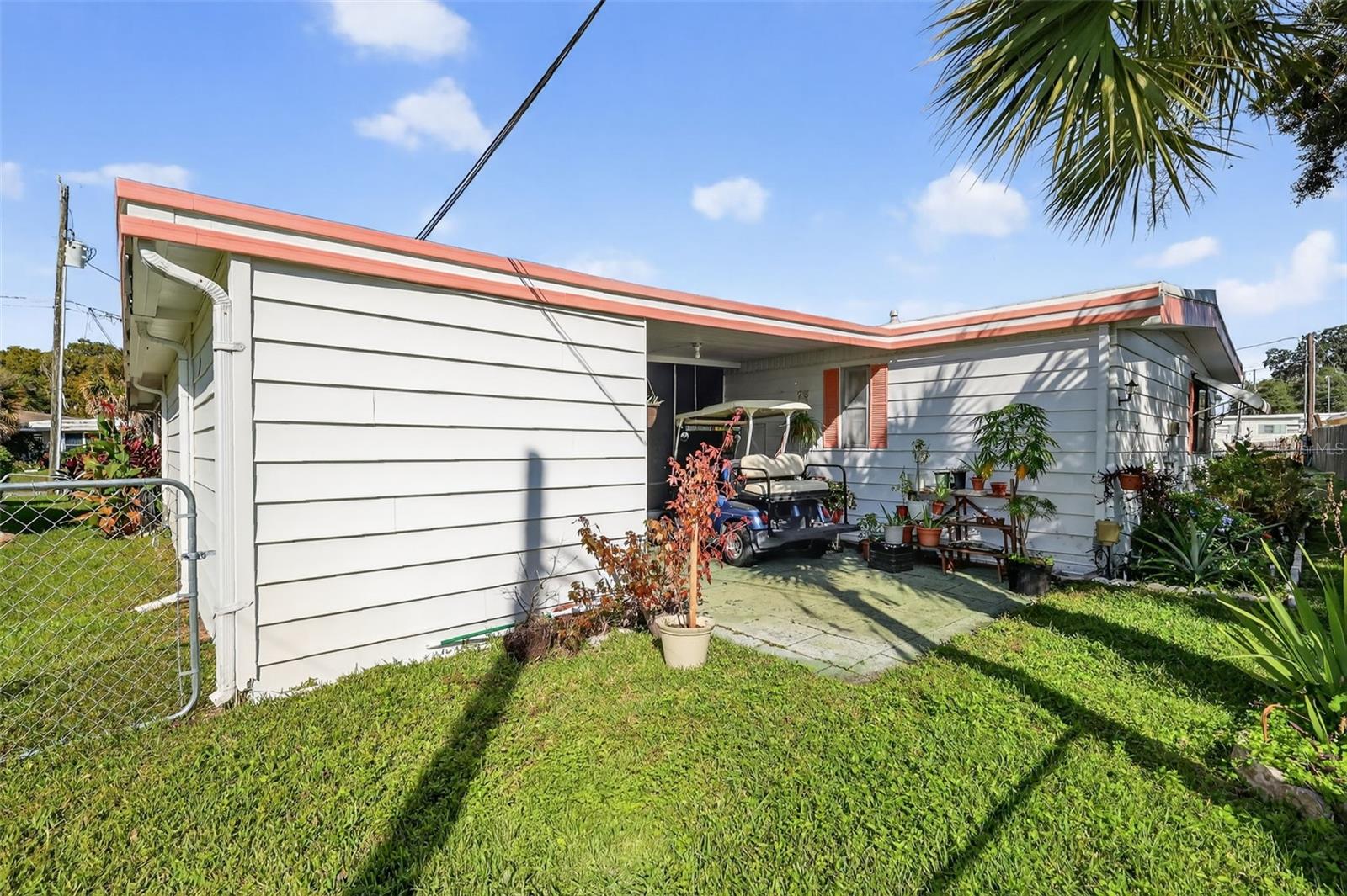 Image 4 of 29 For 11600 Magnolia Avenue