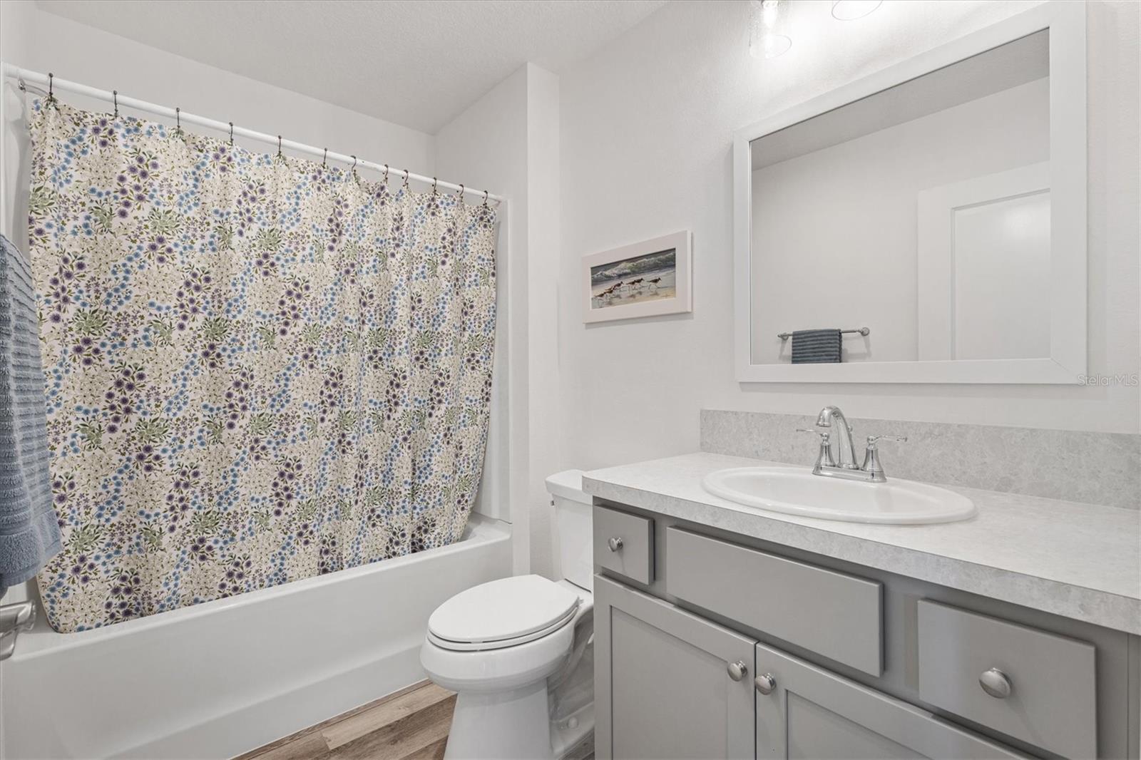 Image 22 of 36 For 2865 Judah Street