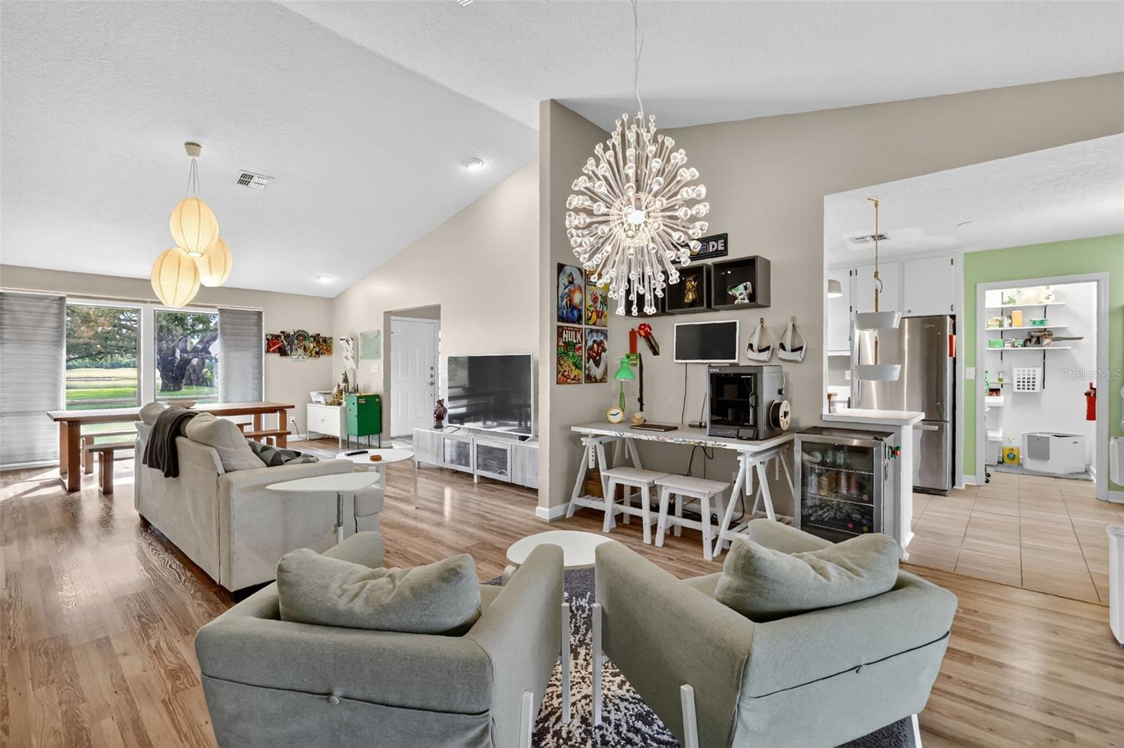 Image 13 of 36 For 14823 Green Valley Boulevard