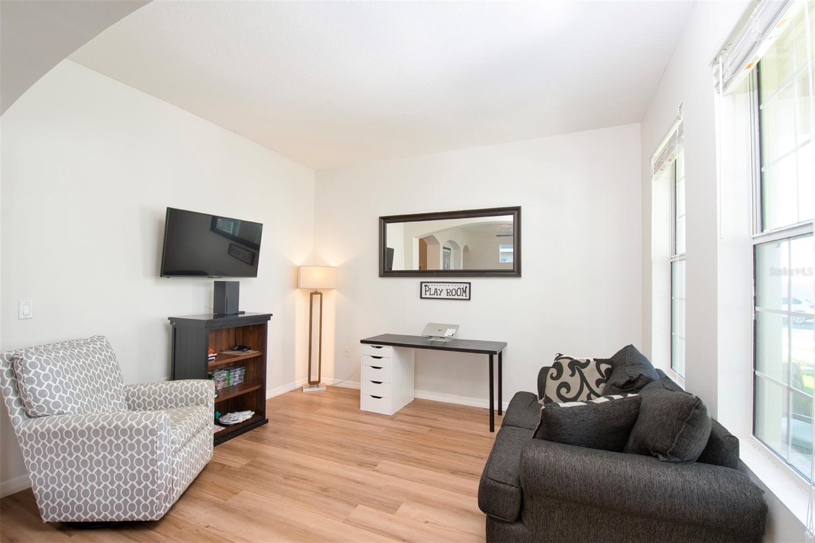 Image 13 of 48 For 606 Lake Talquin Way