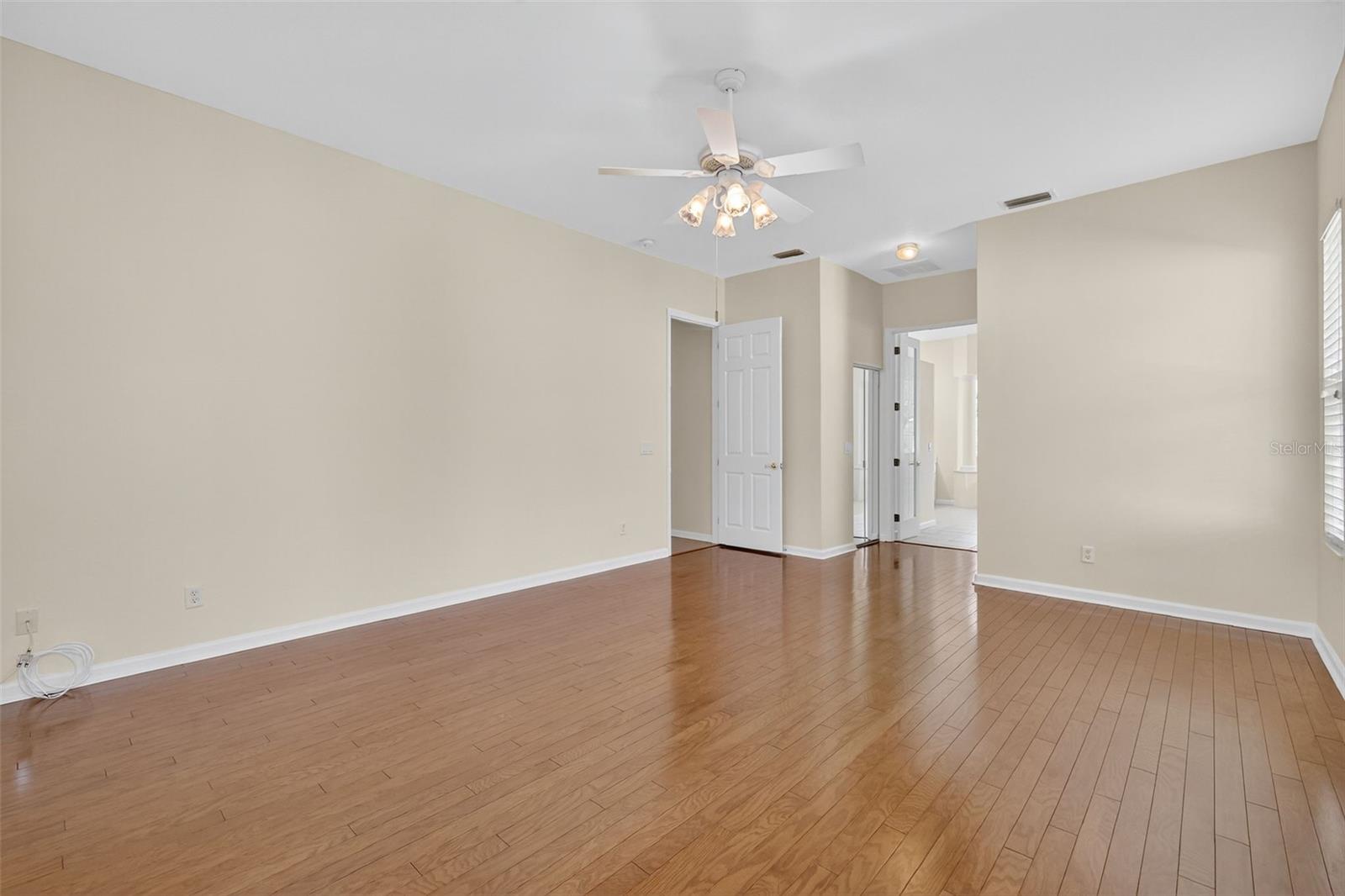 Image 22 of 36 For 5858 27th Place