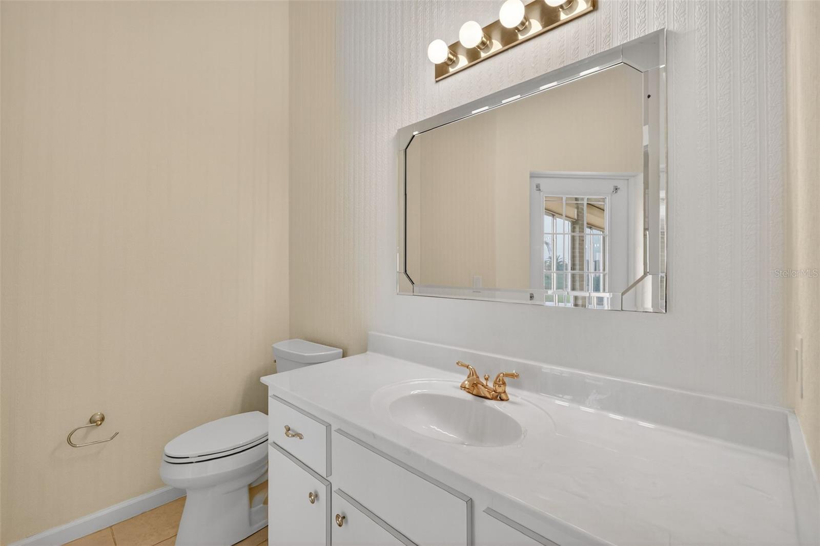 Image 30 of 36 For 5858 27th Place