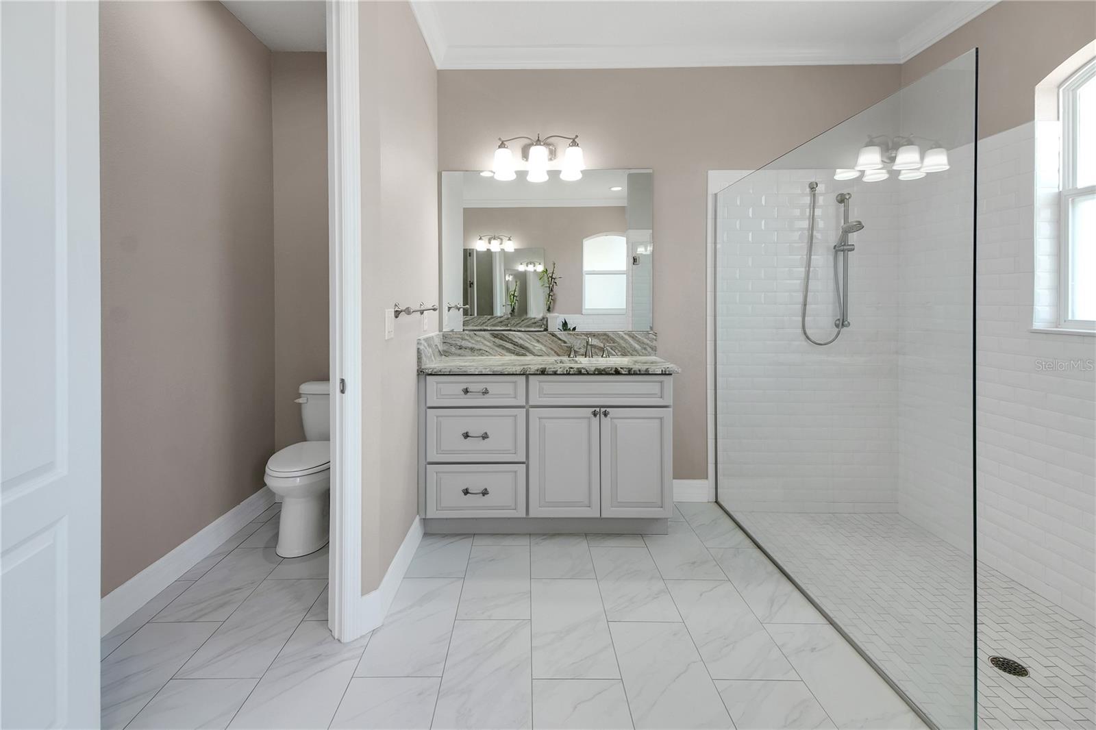 Image 12 of 47 For 4560 Highcrest View