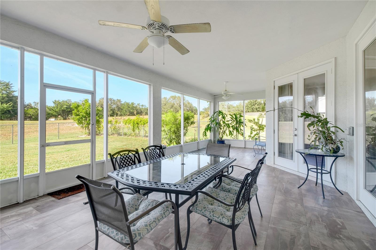 Image 19 of 47 For 4560 Highcrest View