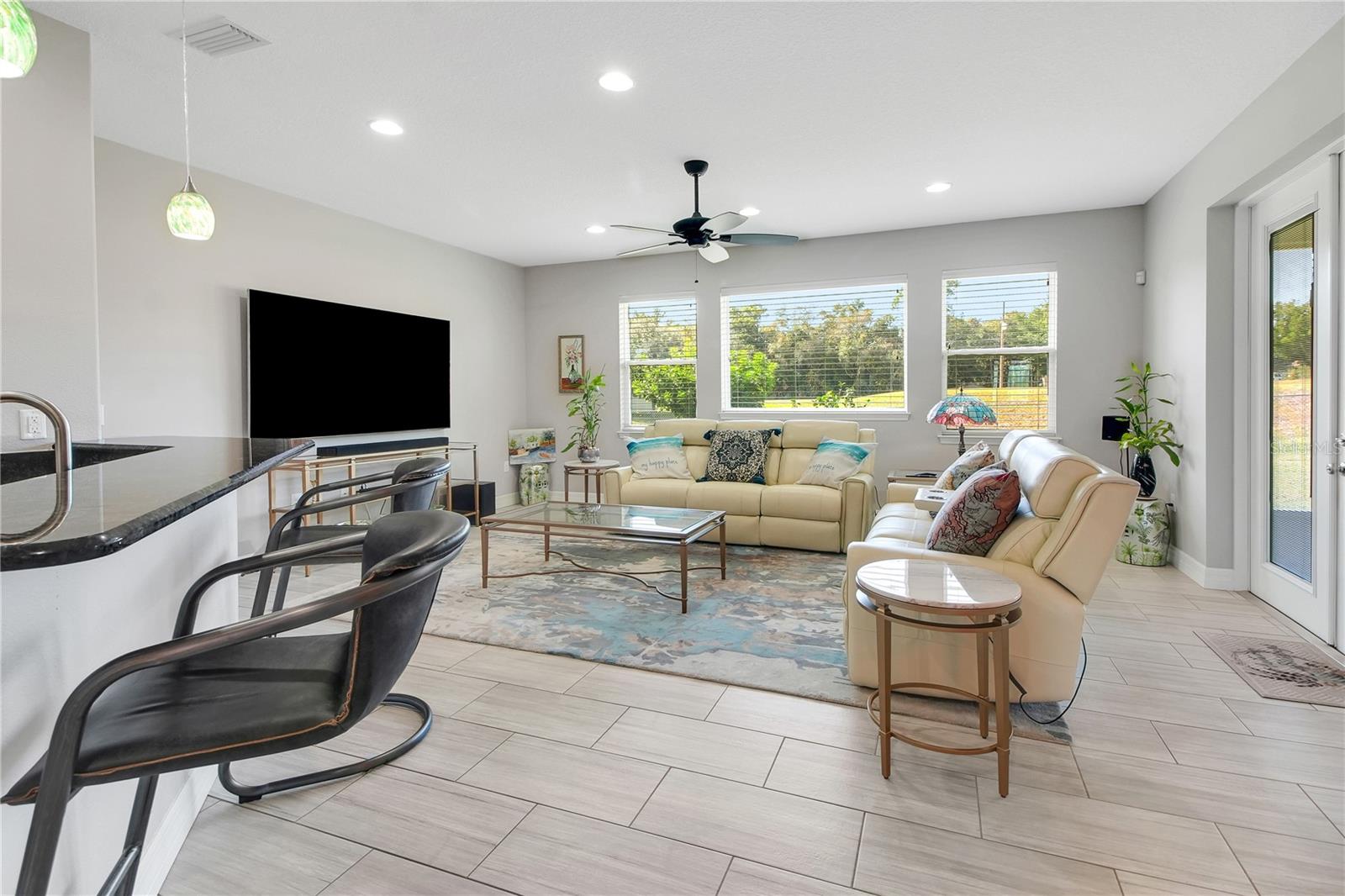 Image 21 of 47 For 4560 Highcrest View