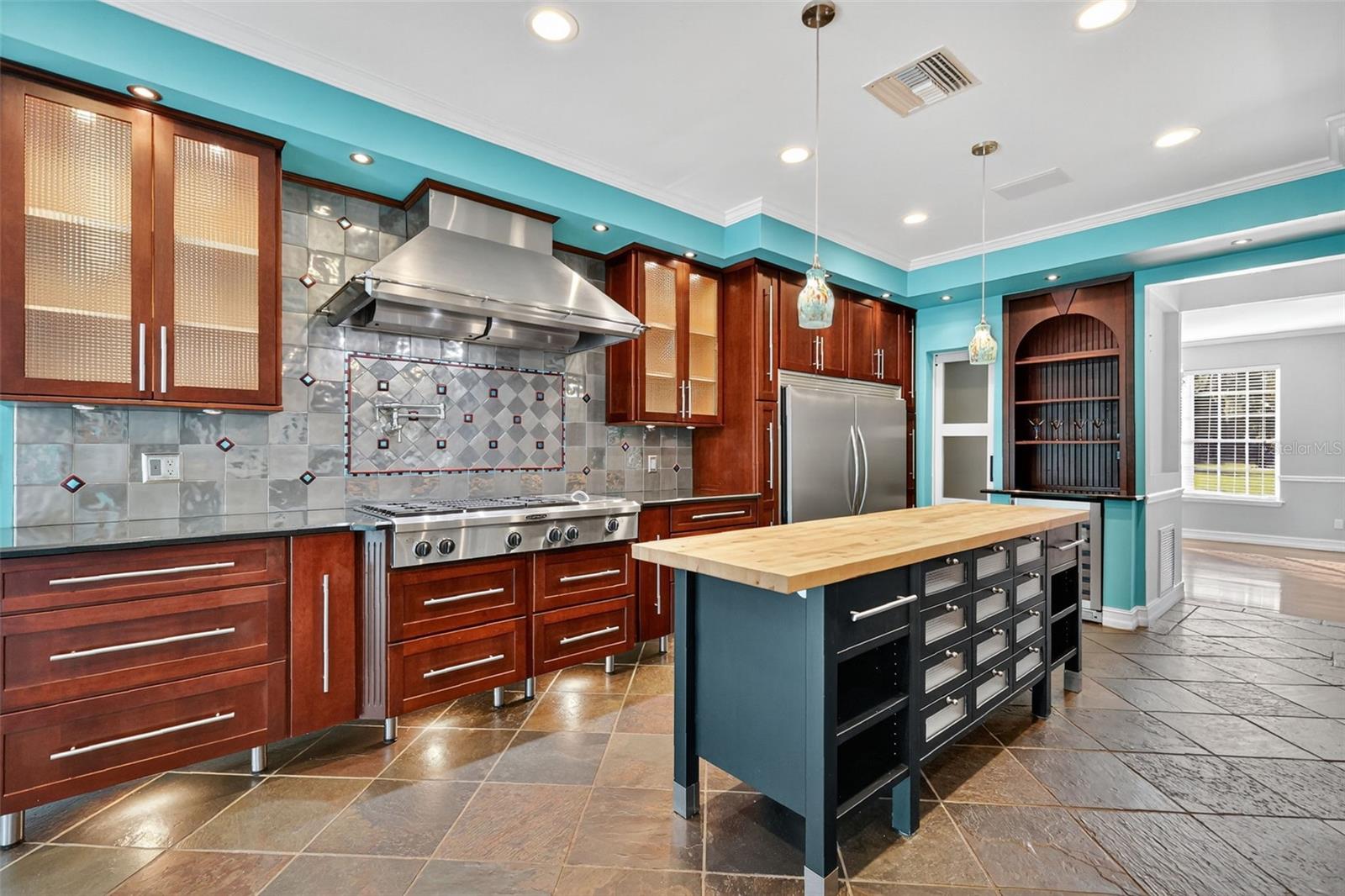 Image 16 of 68 For 28004 Shirley Shores Road