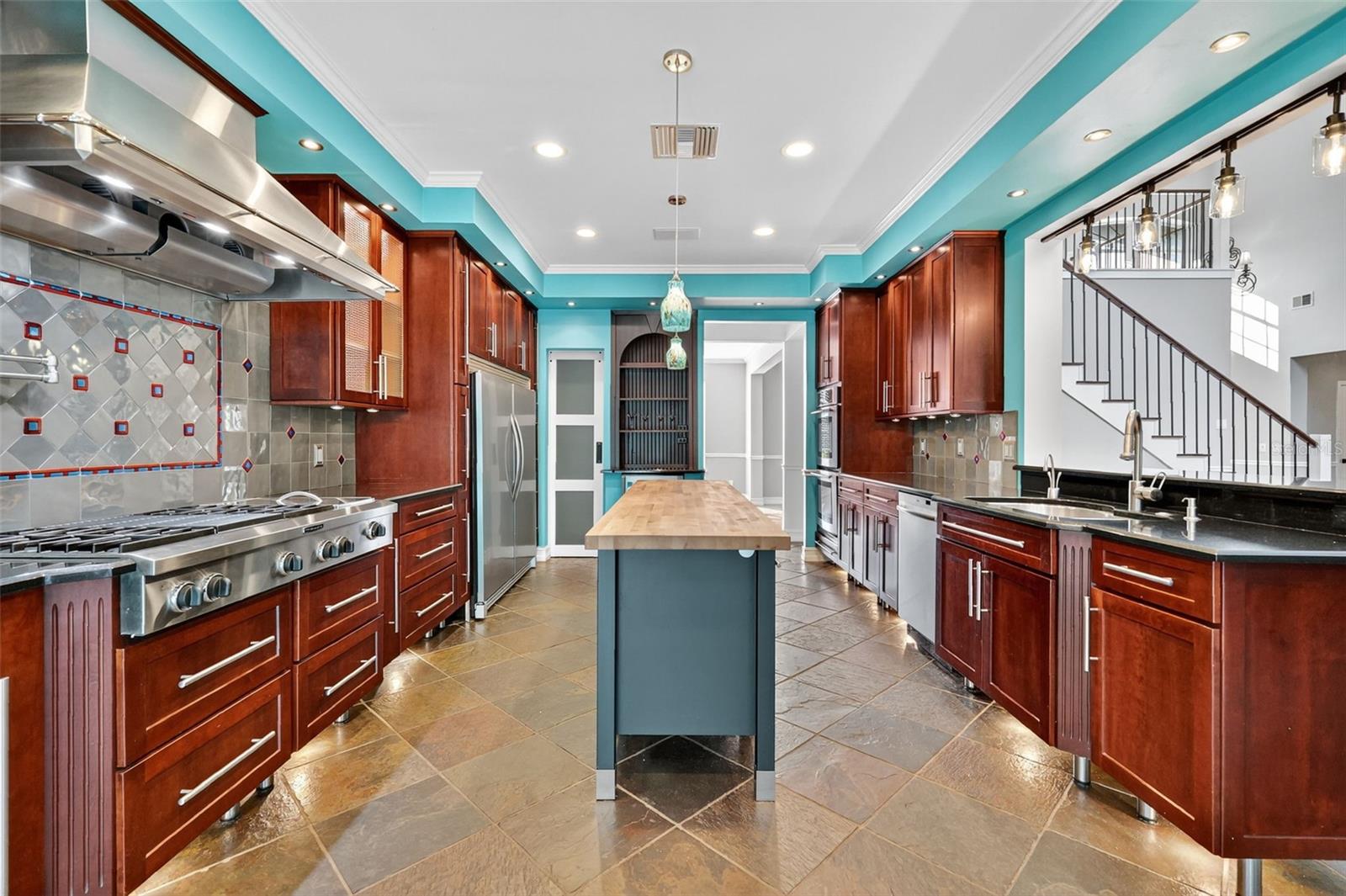 Image 17 of 68 For 28004 Shirley Shores Road