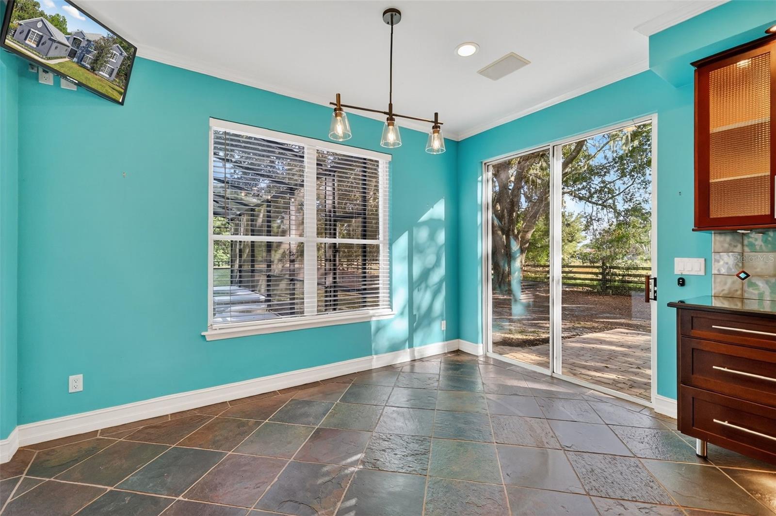 Image 24 of 68 For 28004 Shirley Shores Road