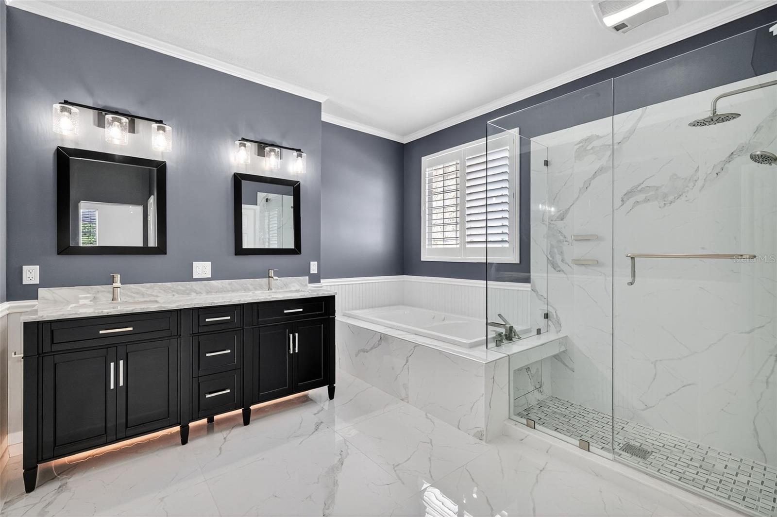 Image 32 of 68 For 28004 Shirley Shores Road