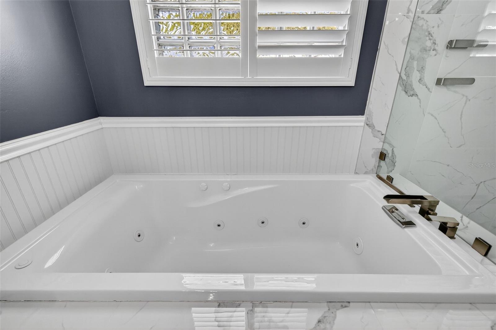 Image 34 of 68 For 28004 Shirley Shores Road