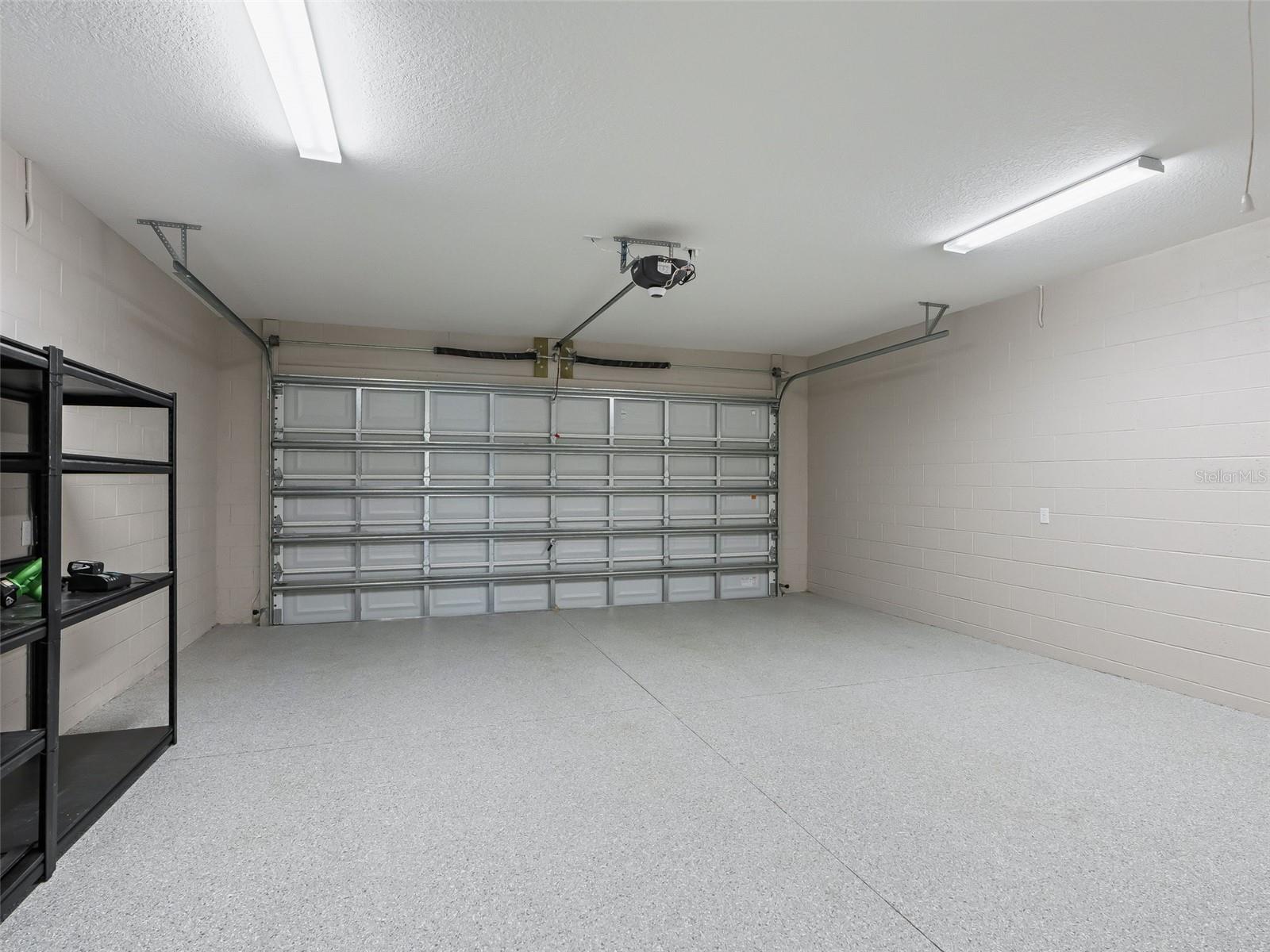 Image 43 of 62 For 562 Dowling Circle