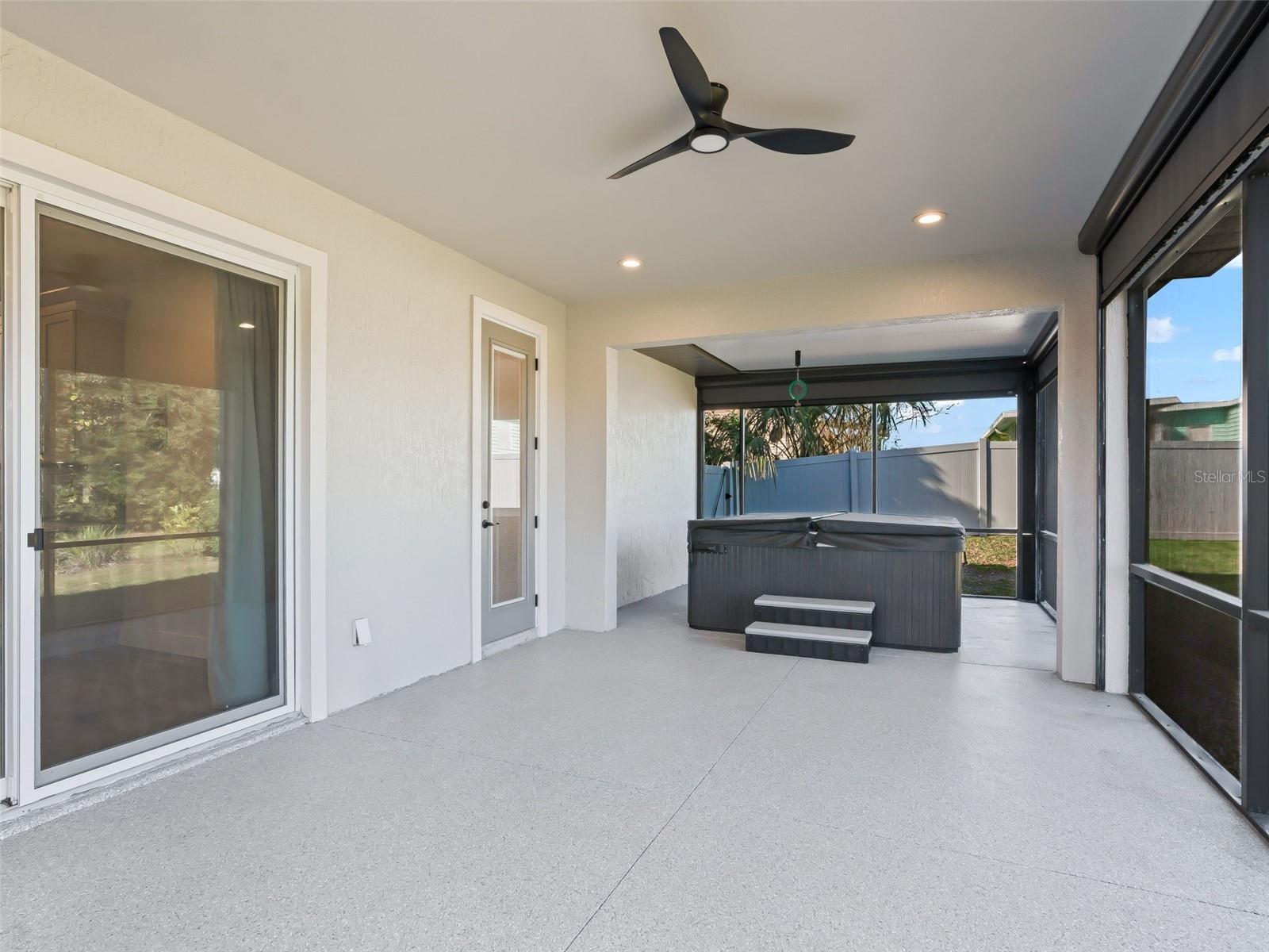 Image 45 of 62 For 562 Dowling Circle