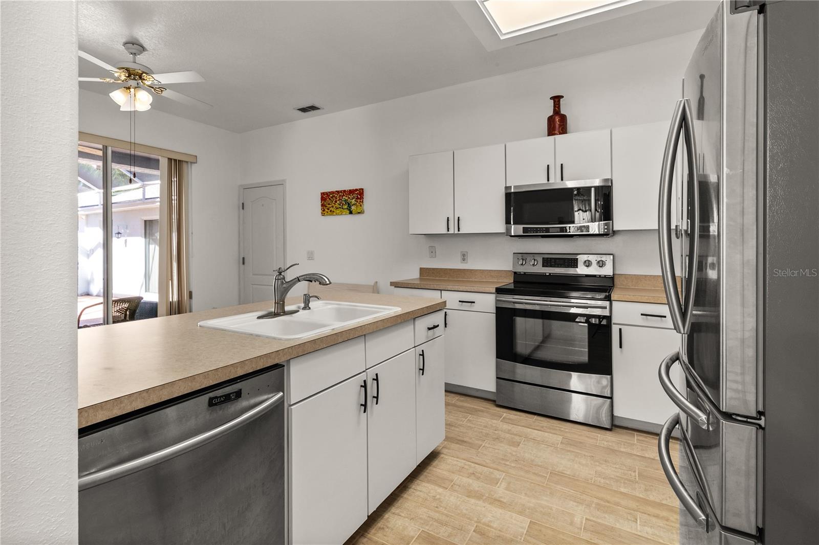 Image 14 of 40 For 4326 Hammersmith Drive