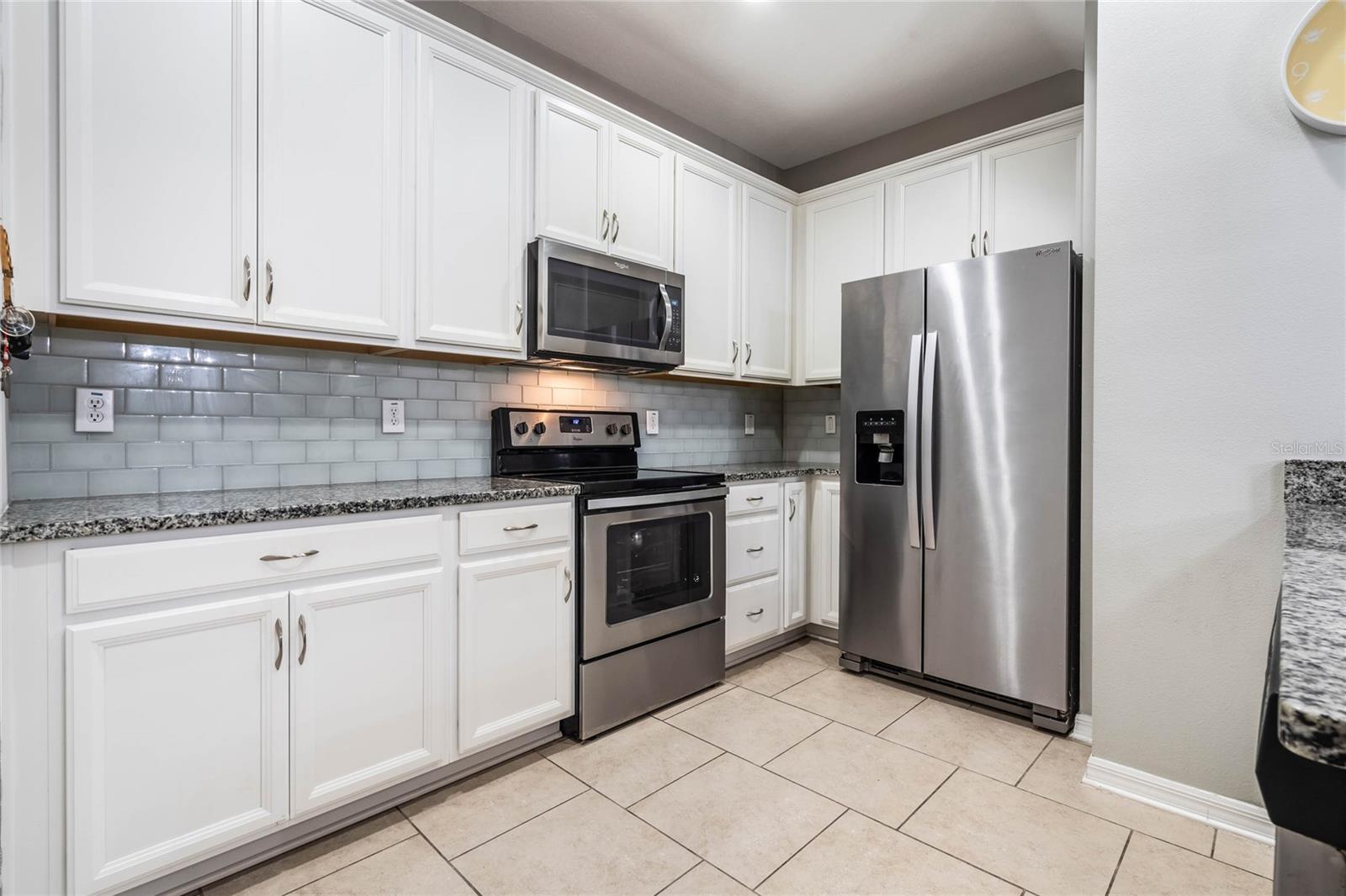 Image 11 of 44 For 17523 Promenade Drive