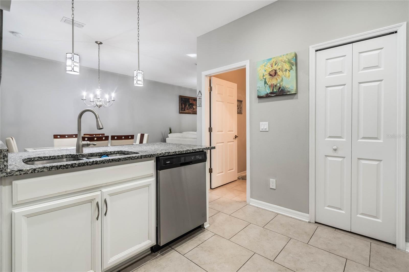 Image 13 of 44 For 17523 Promenade Drive