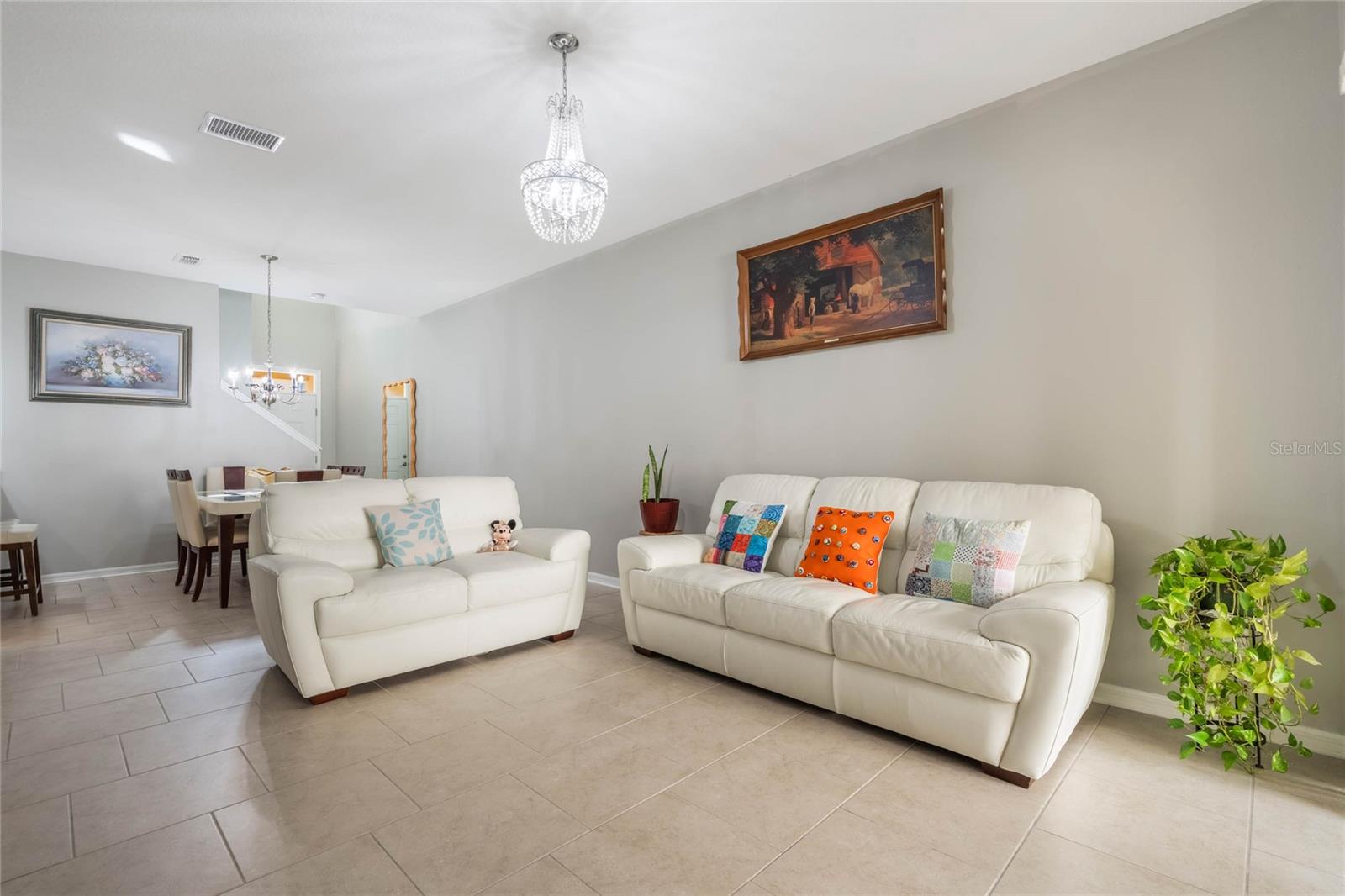 Image 7 of 44 For 17523 Promenade Drive