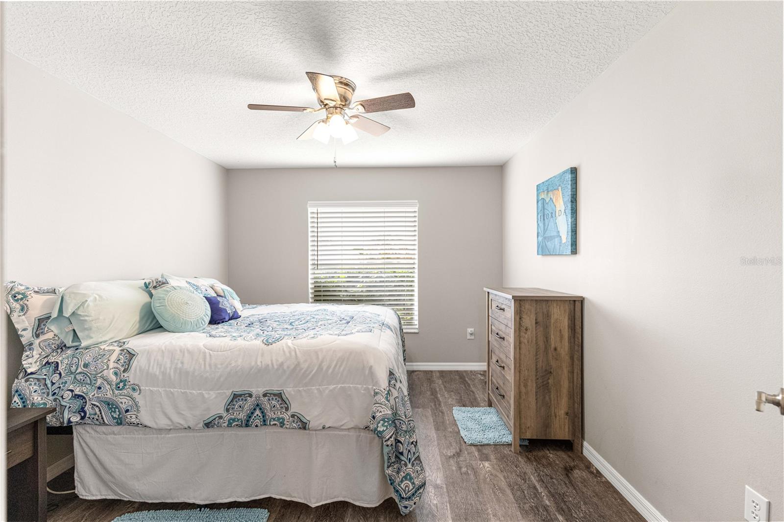 Image 20 of 22 For 1505 Alcaraz Place