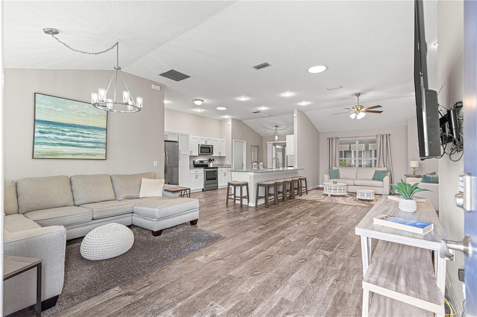 Image 3 of 22 For 1505 Alcaraz Place