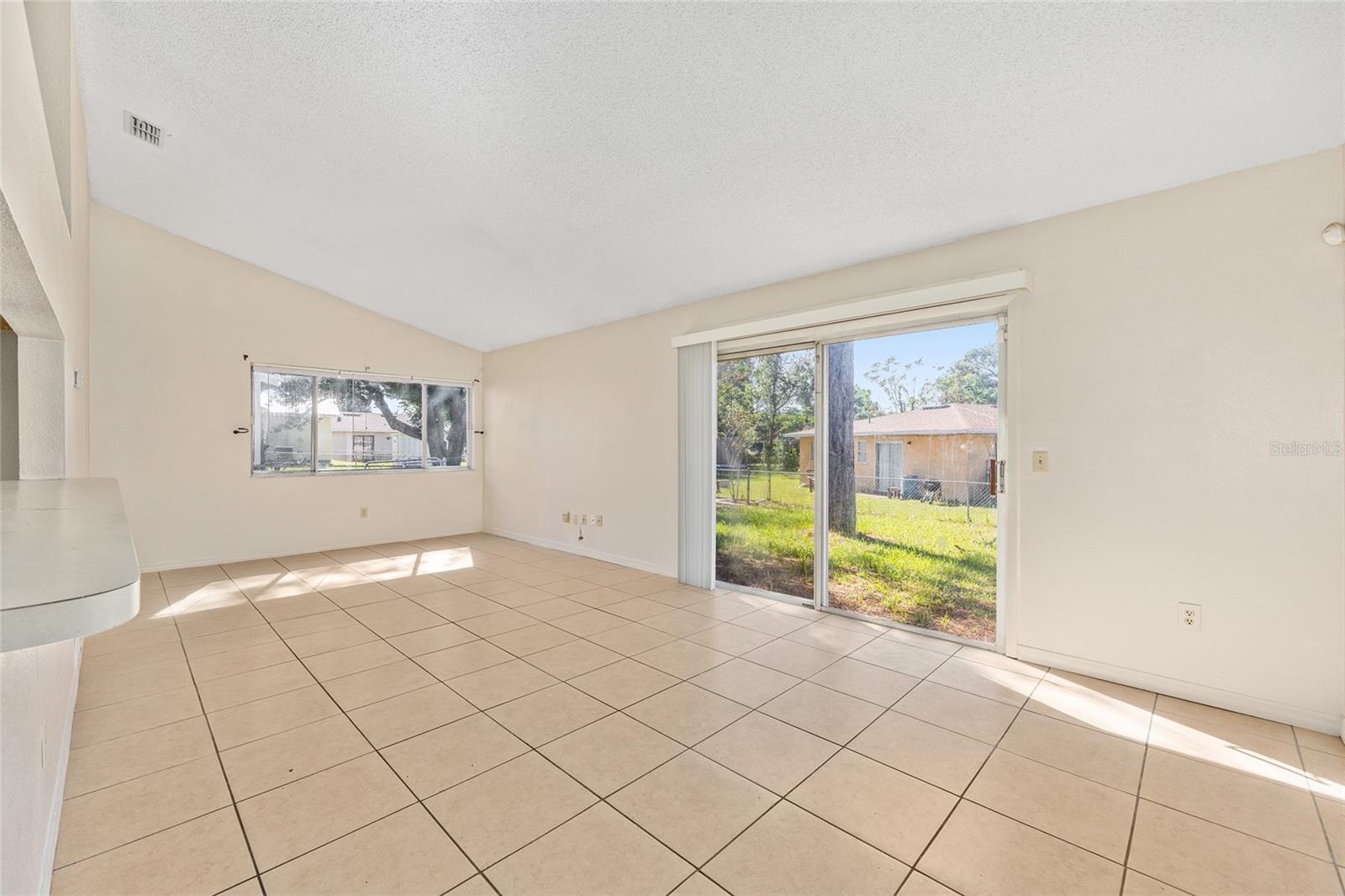 Image 6 of 17 For 21 Spring Loop Circle