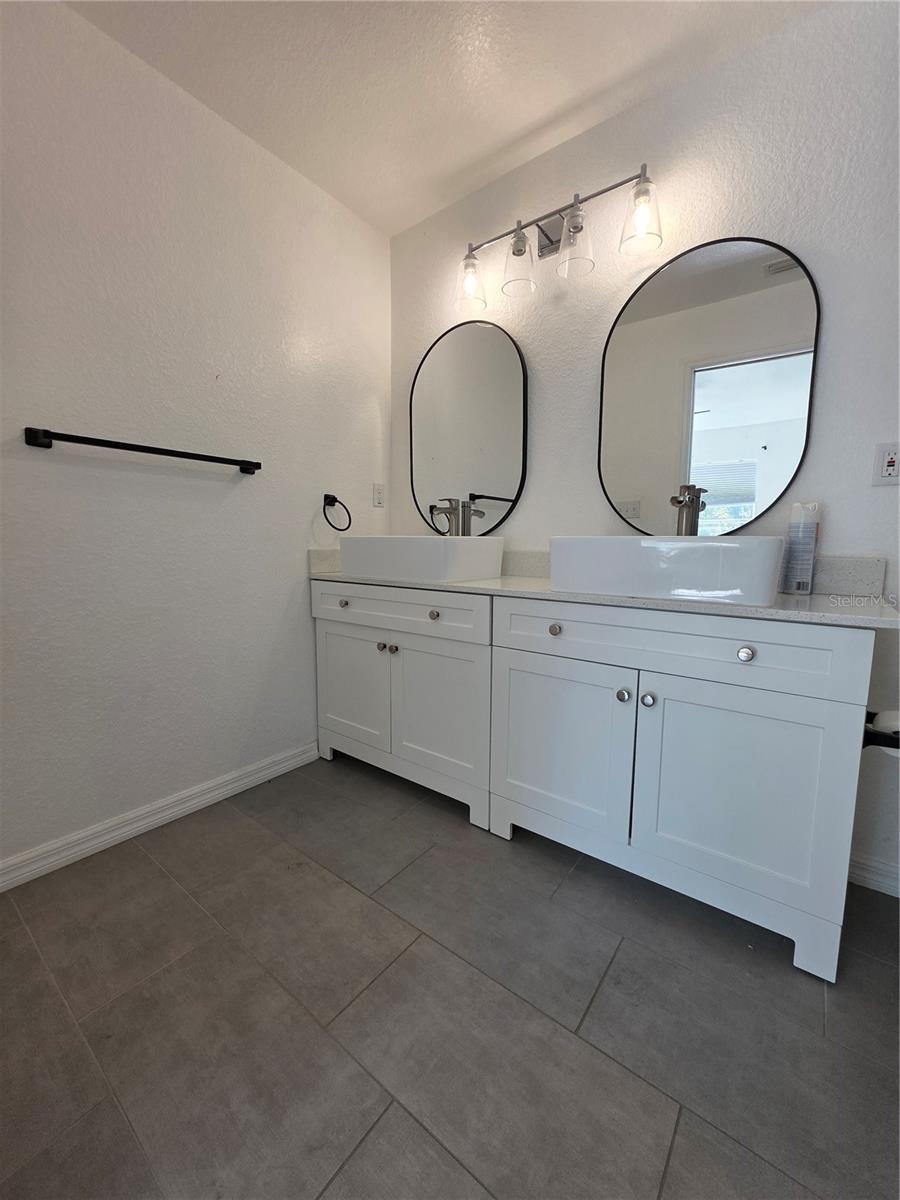 Image 12 of 26 For 5390 8th Place