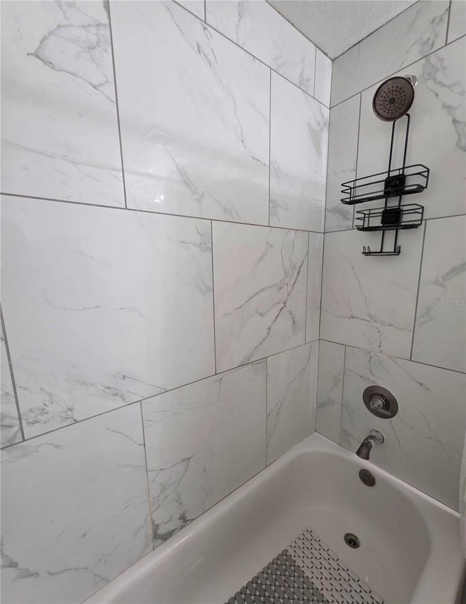 Image 18 of 26 For 5390 8th Place