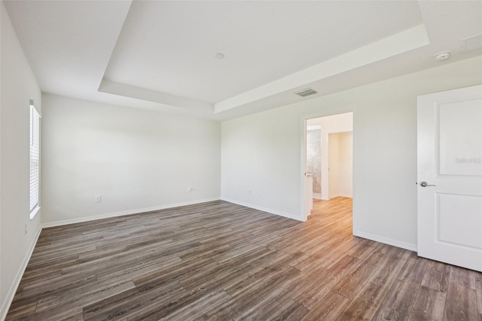 Image 25 of 59 For 2740 Alder Avenue