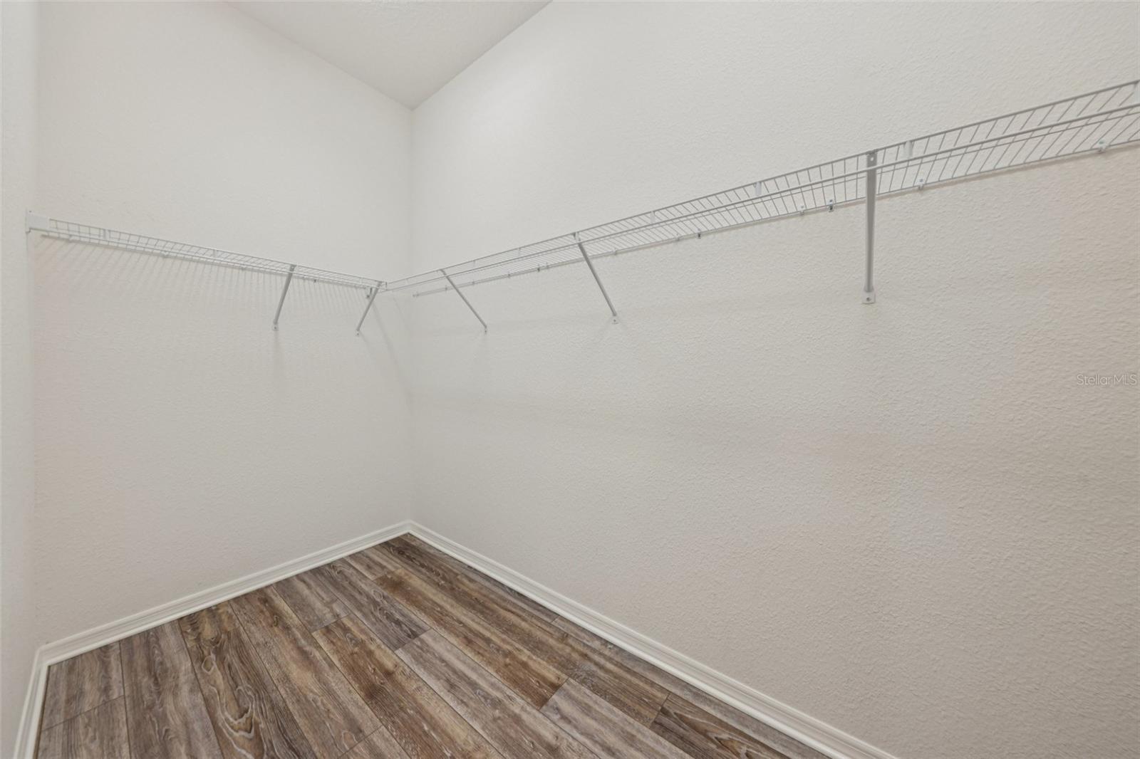 Image 32 of 59 For 2740 Alder Avenue