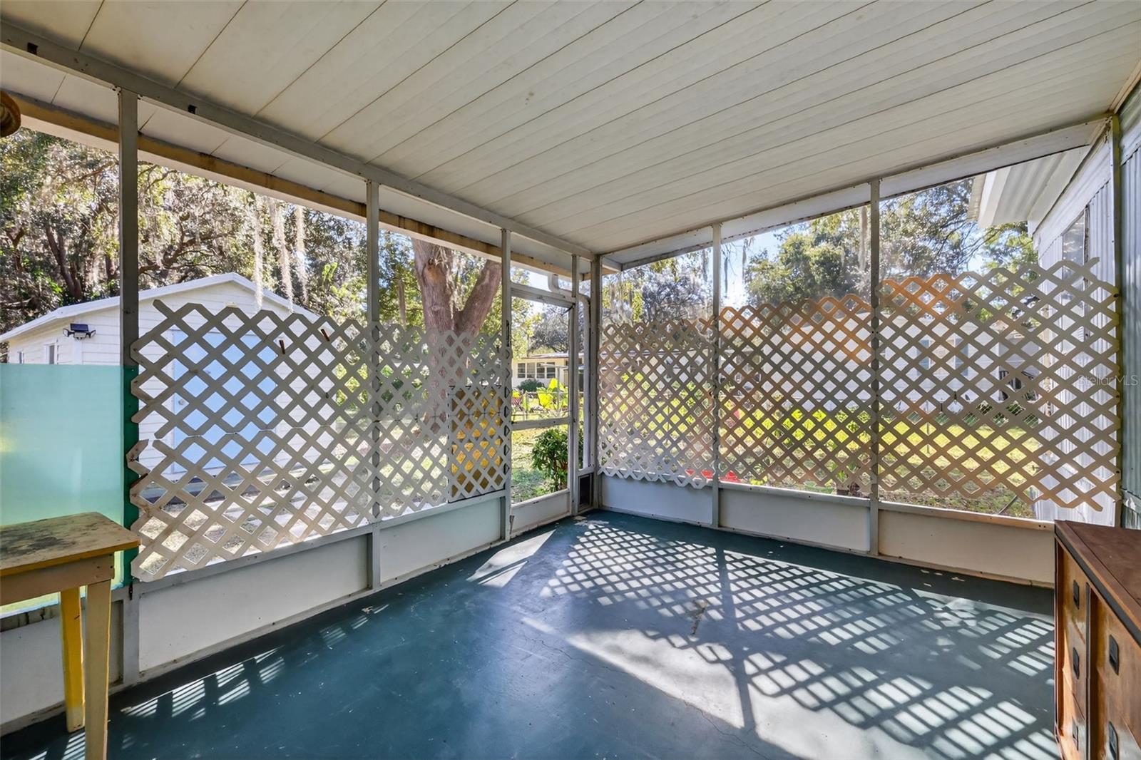 Image 21 of 29 For 10438 130th Place