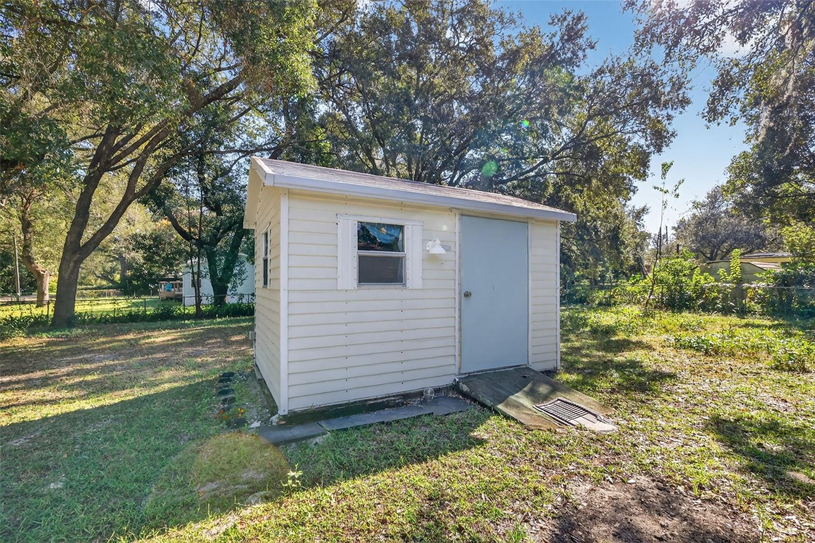 Image 24 of 29 For 10438 130th Place