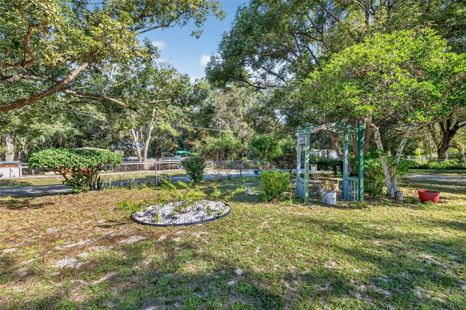 Image 25 of 29 For 10438 130th Place